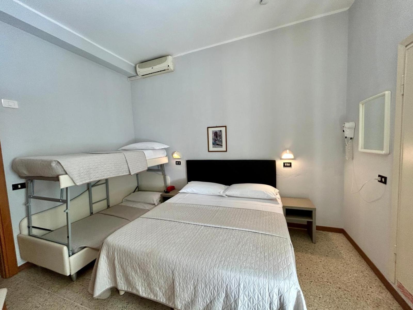 Vierbettzimmer