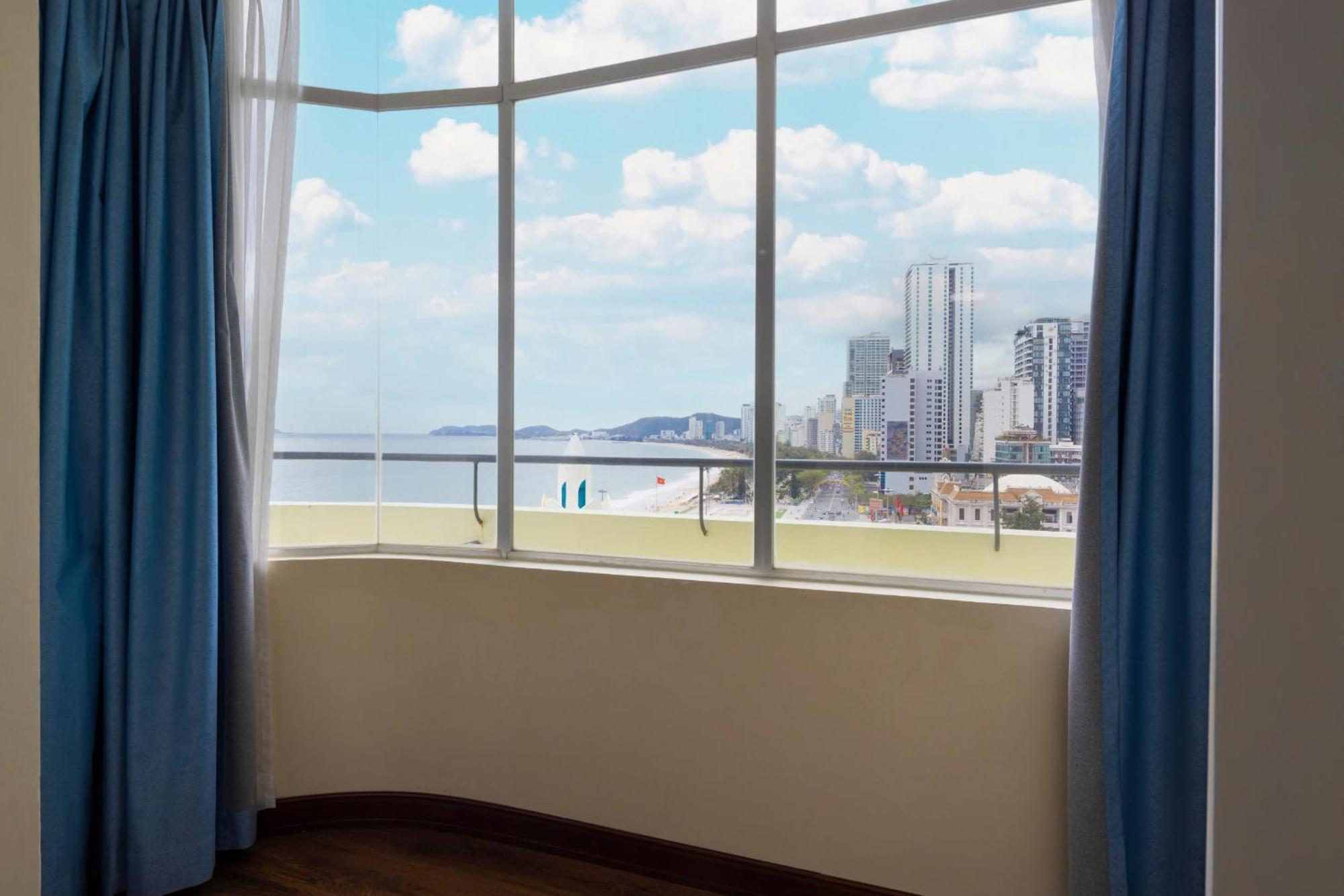 Habitación Doble Executive con vistas al mar