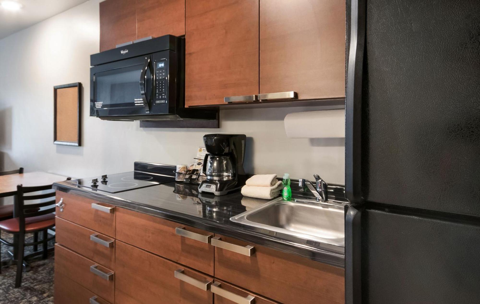 Queen Room - Hearing Accessible
