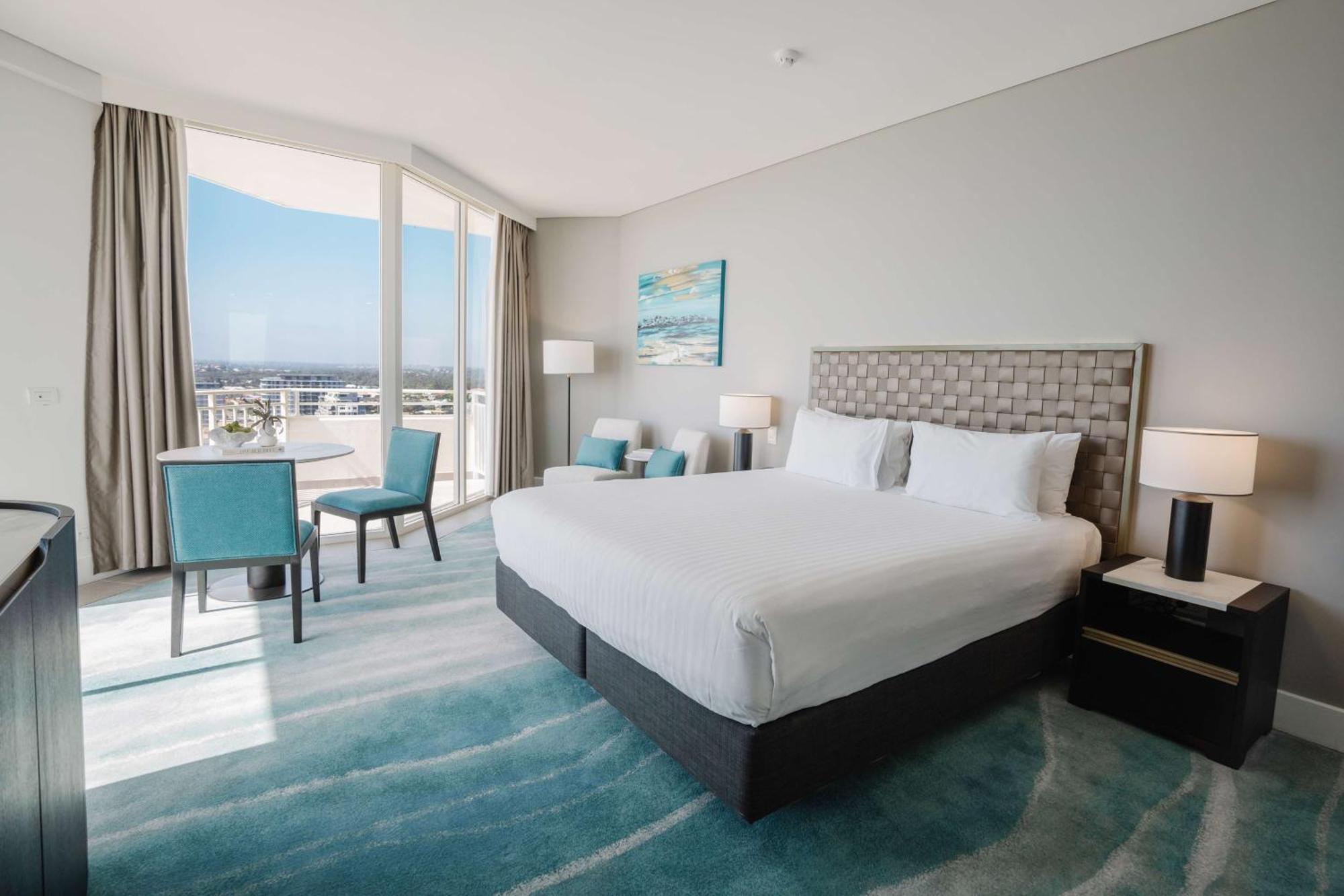 Sunset Oceanview Corner Room