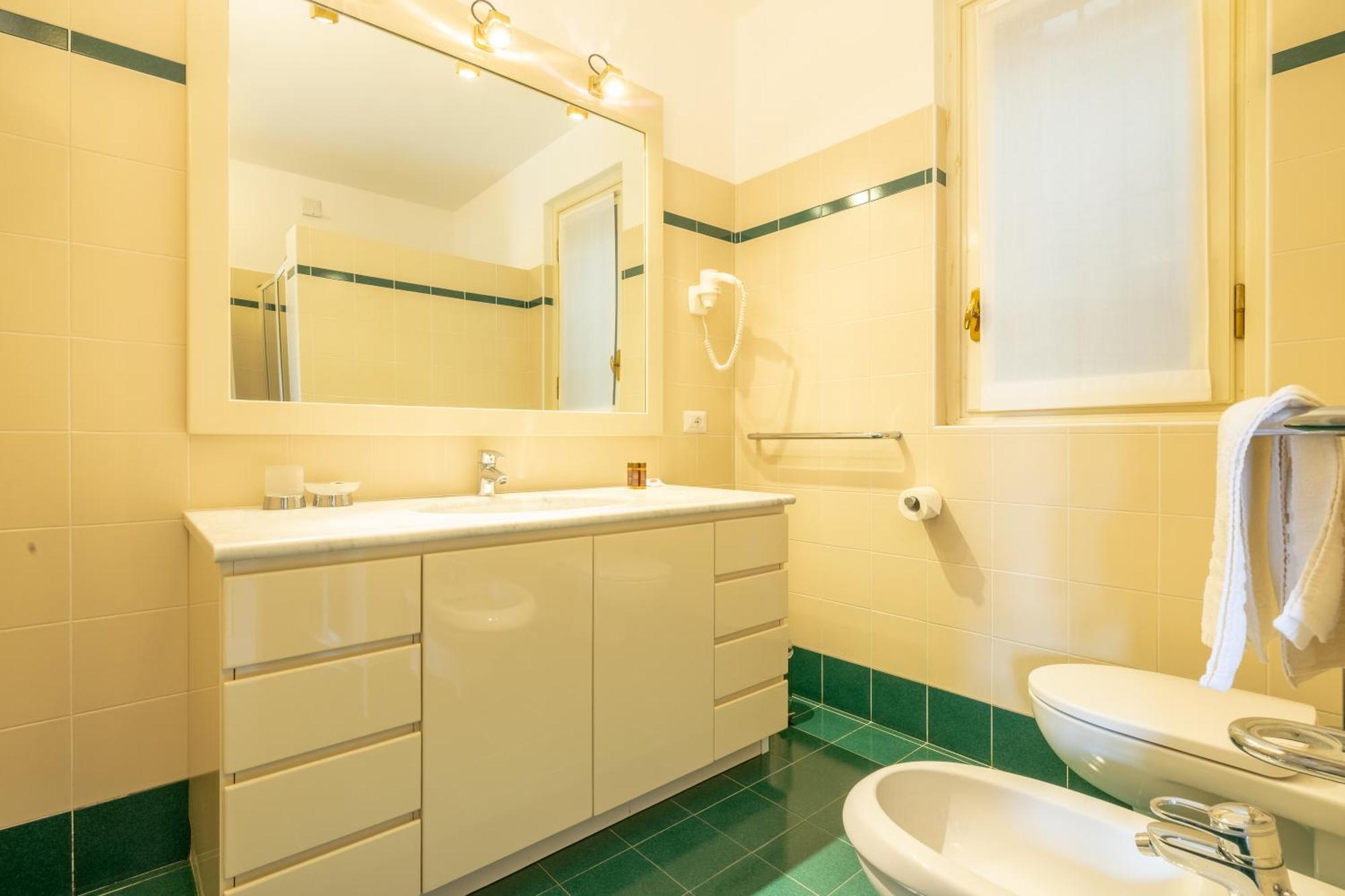 Superior Doppel- oder Zweibettzimmer mit Terrasse