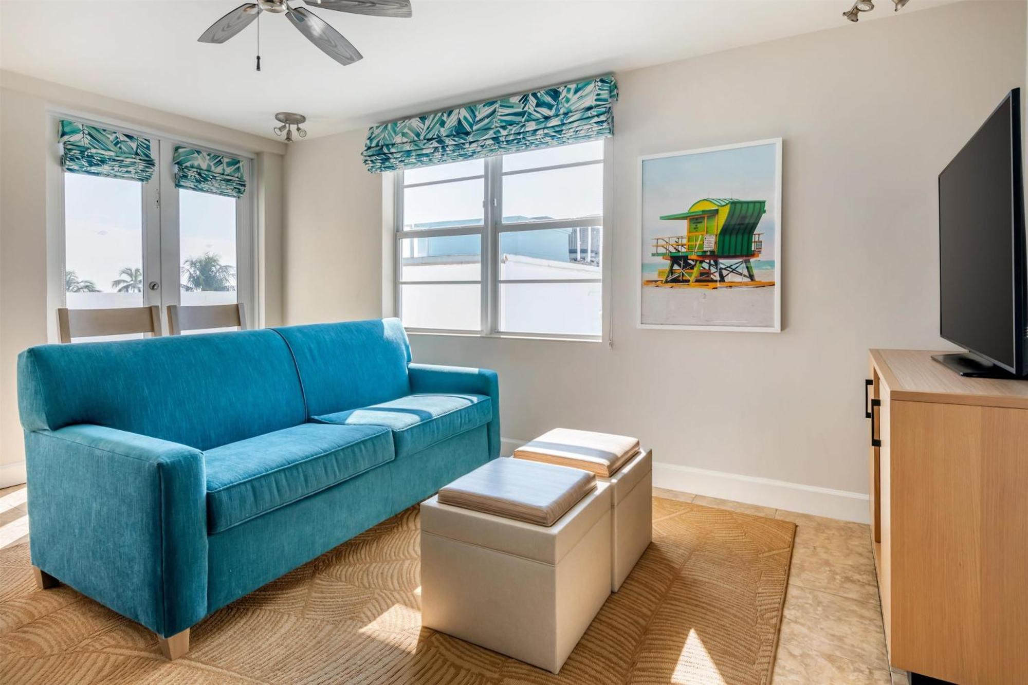 Kingsuite met 1 Slaapkamer, een Slaapbank en Uitzicht op de Zee