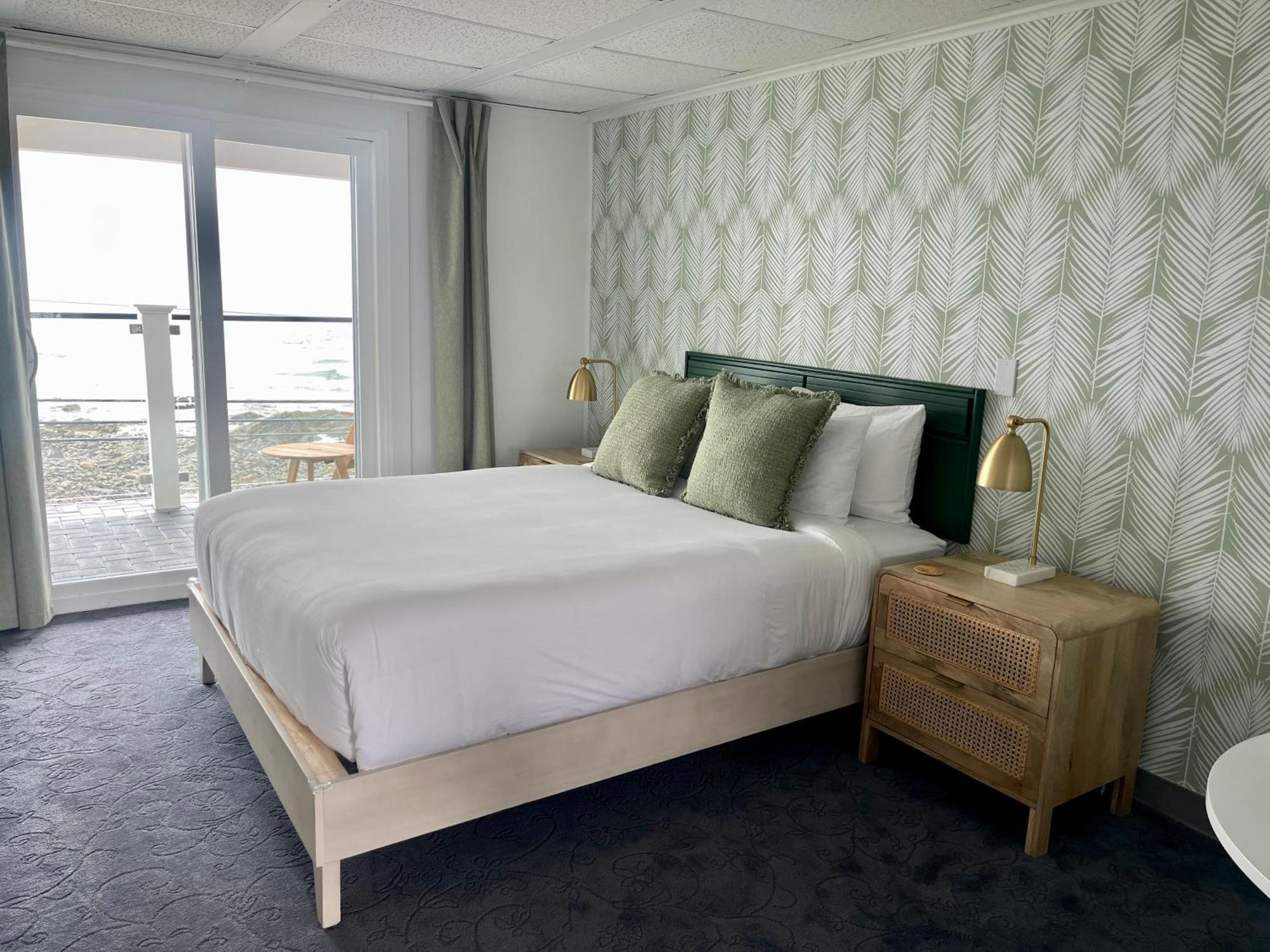 Queen Room Sea View