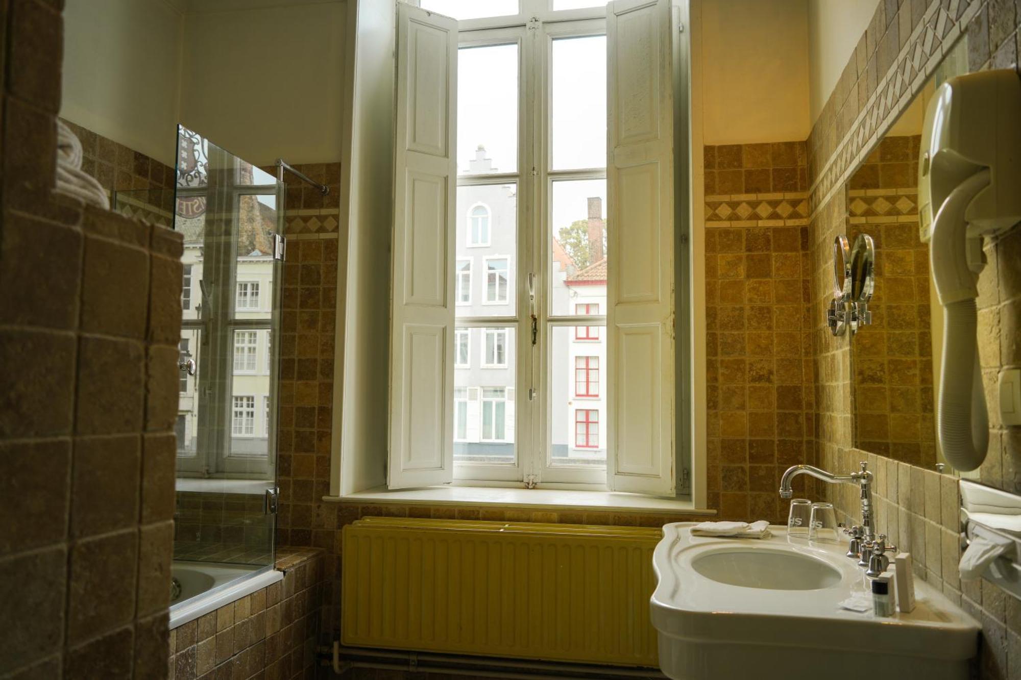 Comfort Double Room Canal View