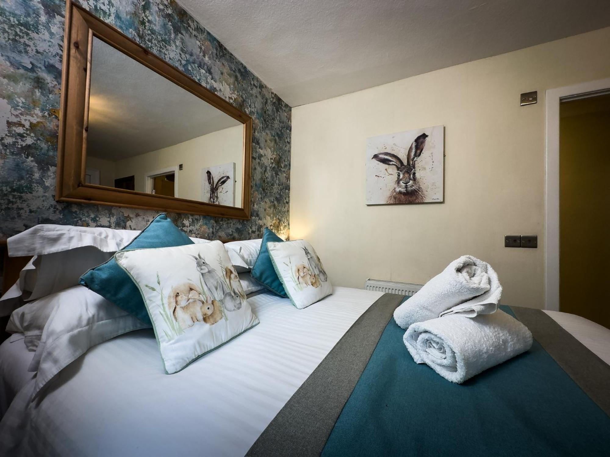 Standard Double Room,1667442304:JPEG