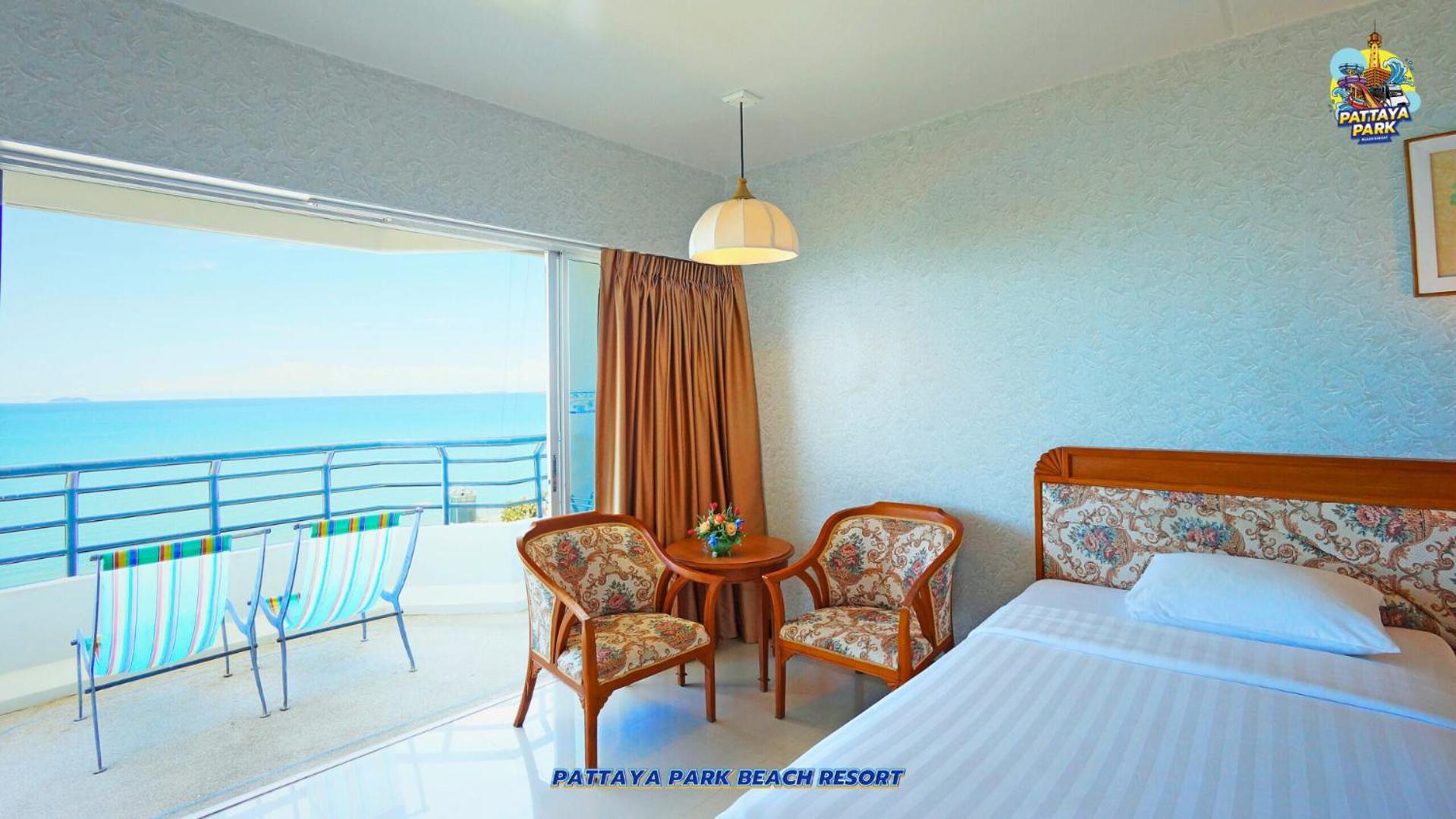 Deluxe Sea View Tower Wing Water Park Access