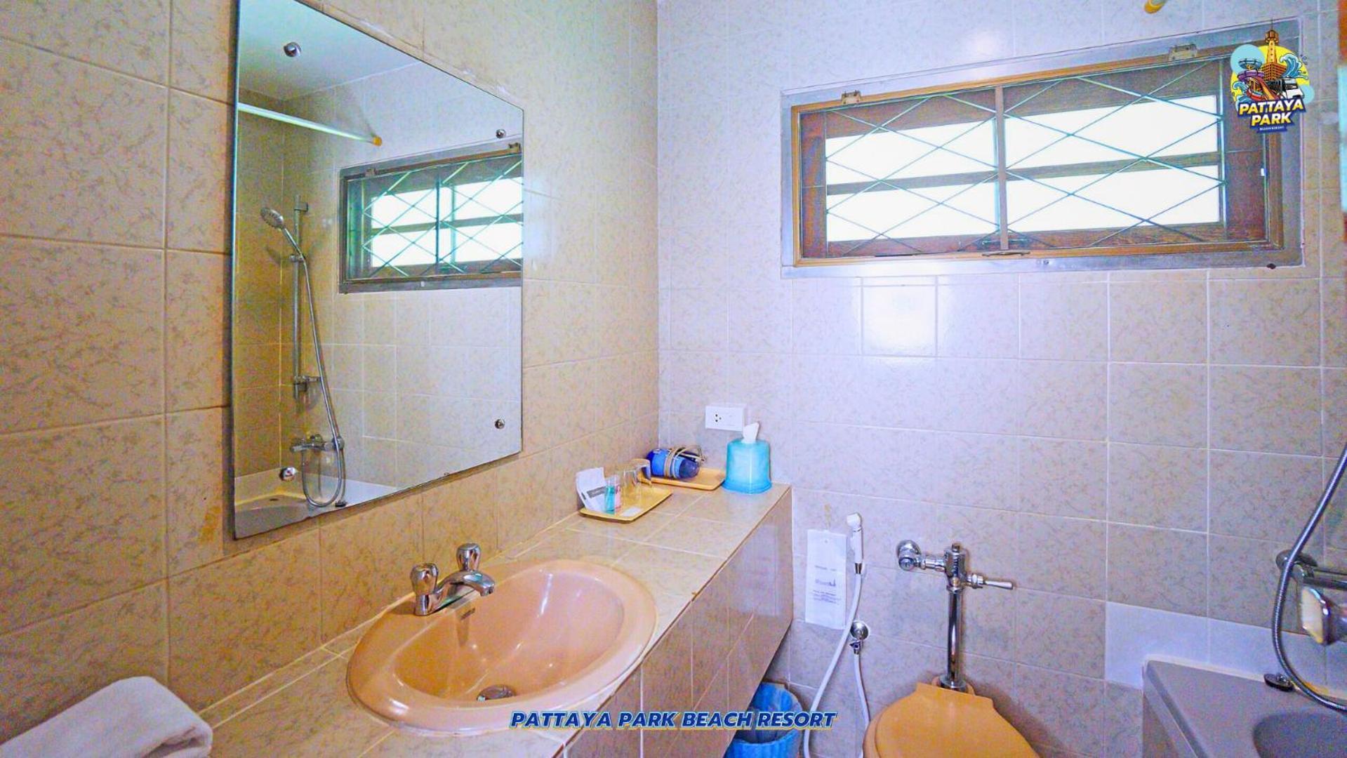 Bungalow Water Park Access