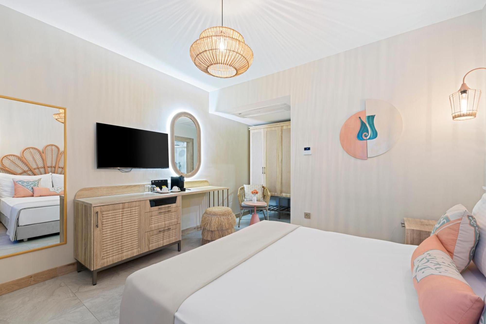 Doppelzimmer mit Poolblick