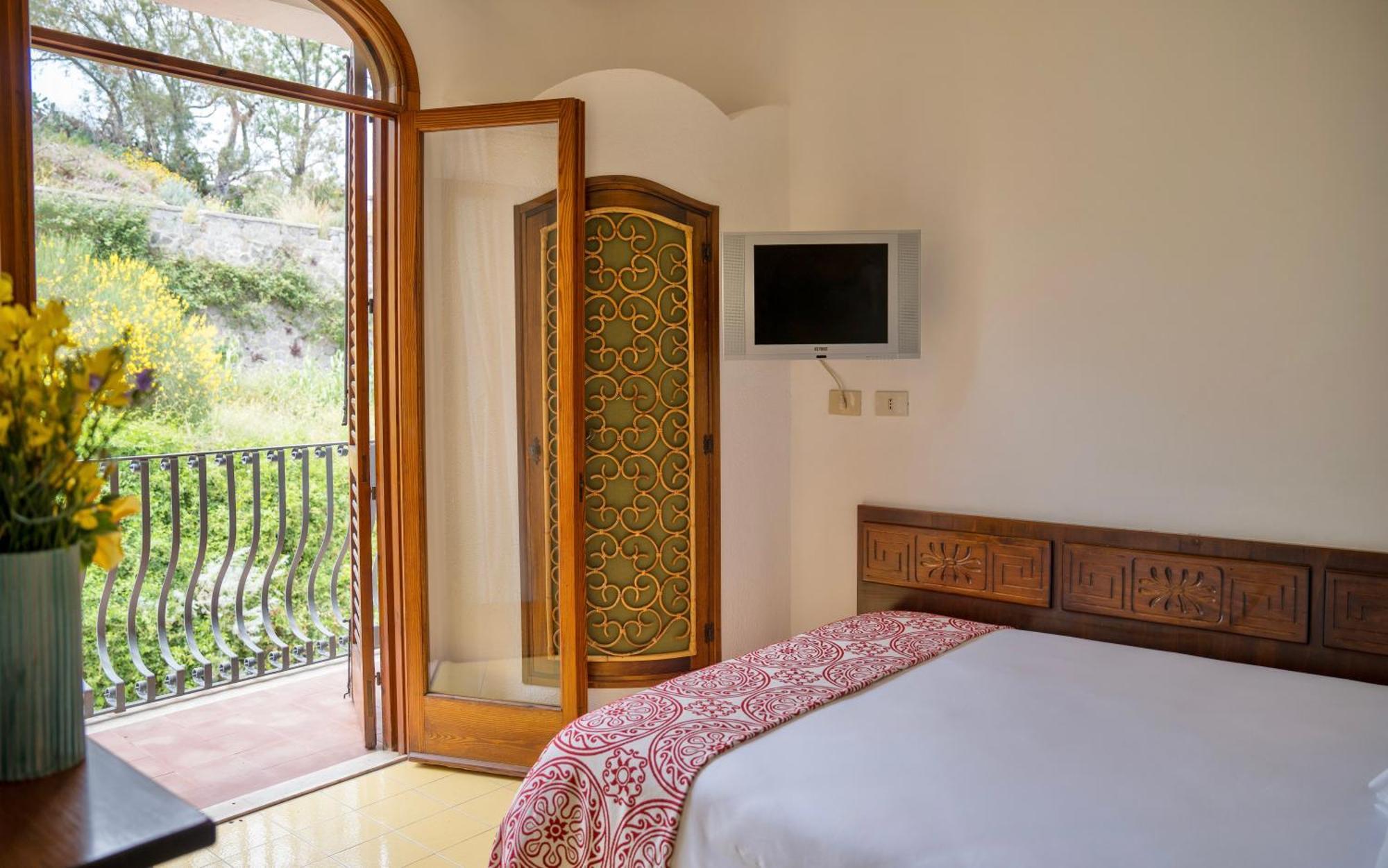 Single Room,1669816396:JPEG