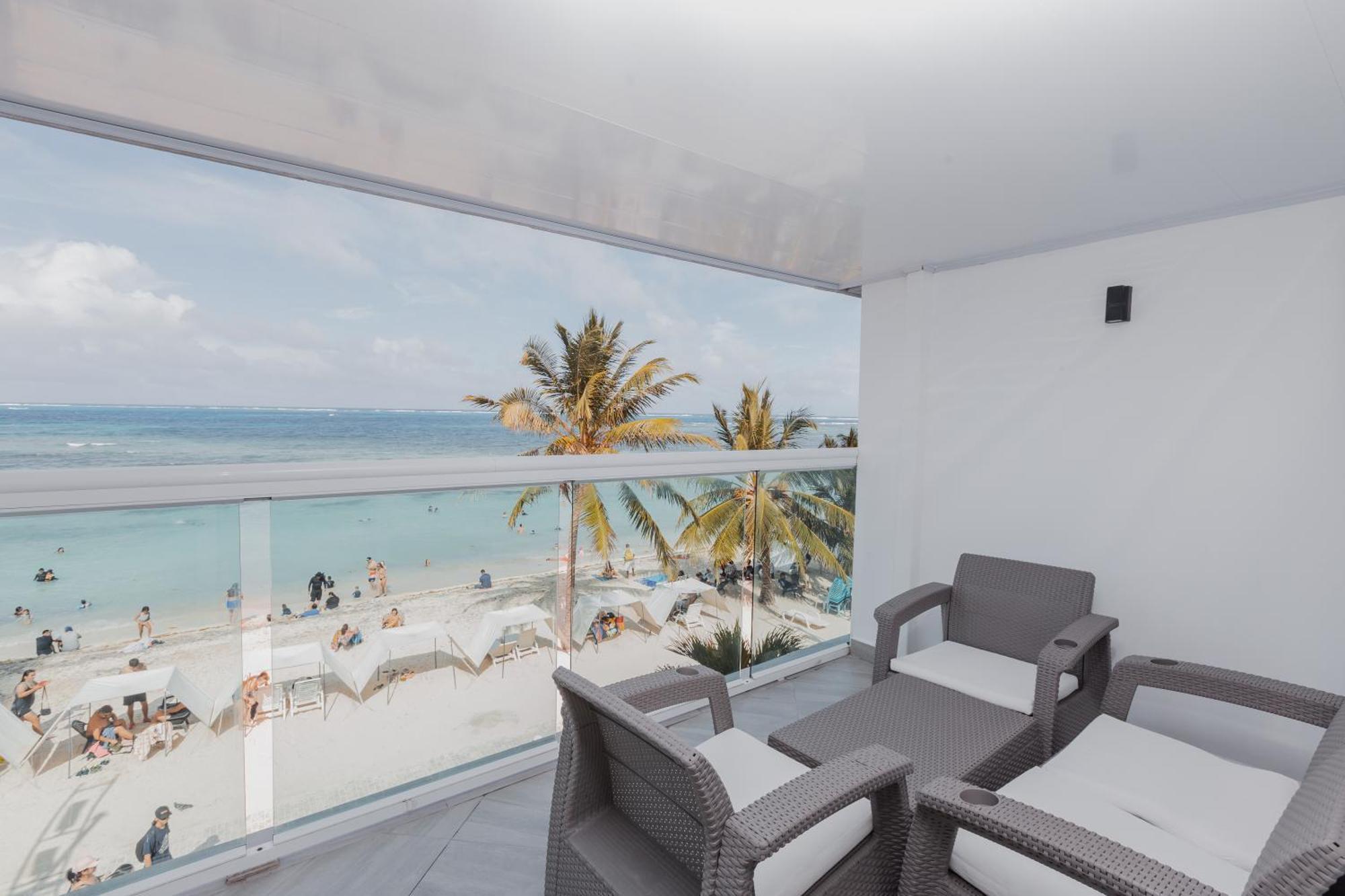 Deluxe Twin Room Balcony Sea View