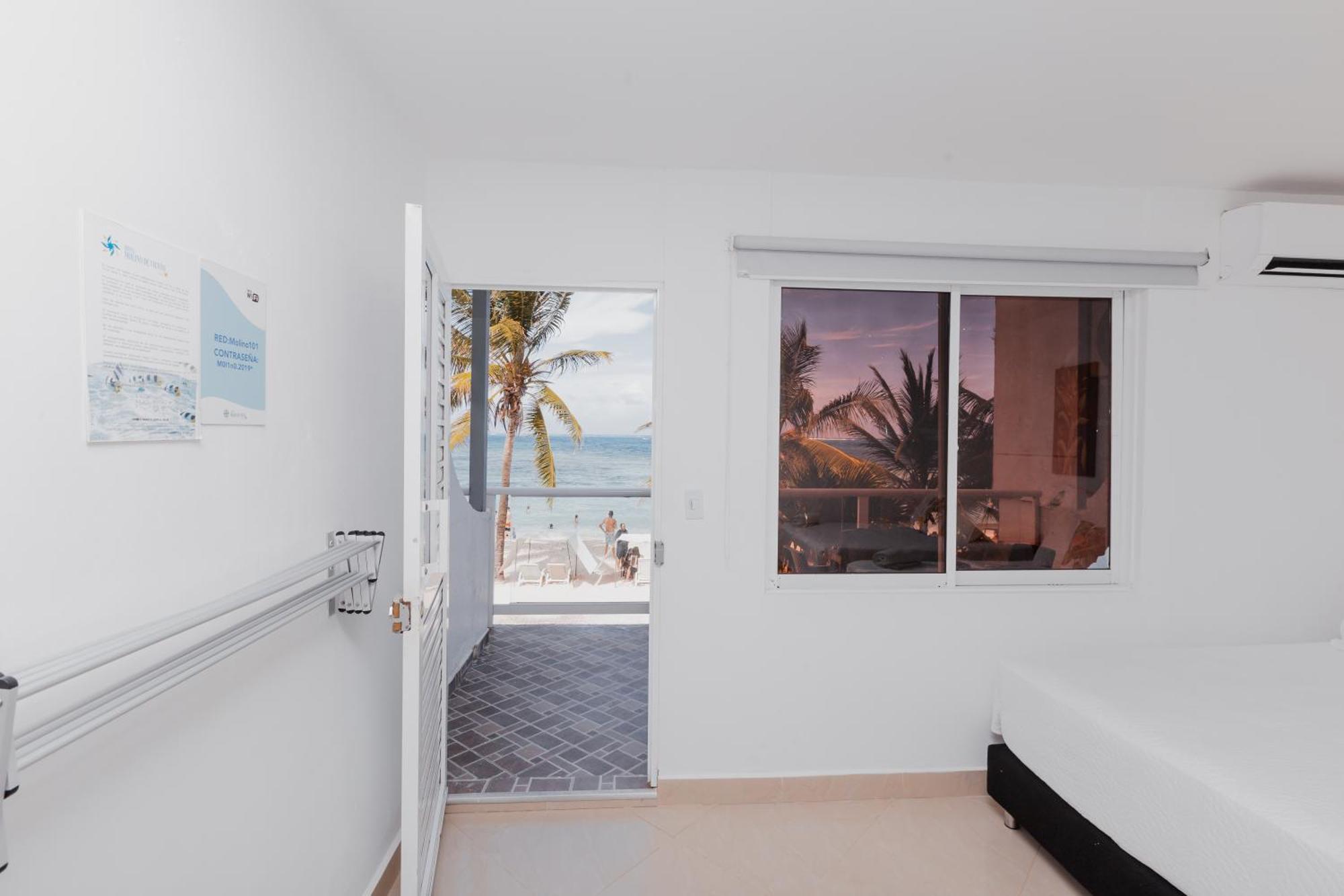 Deluxe Twin Room Balcony Sea View