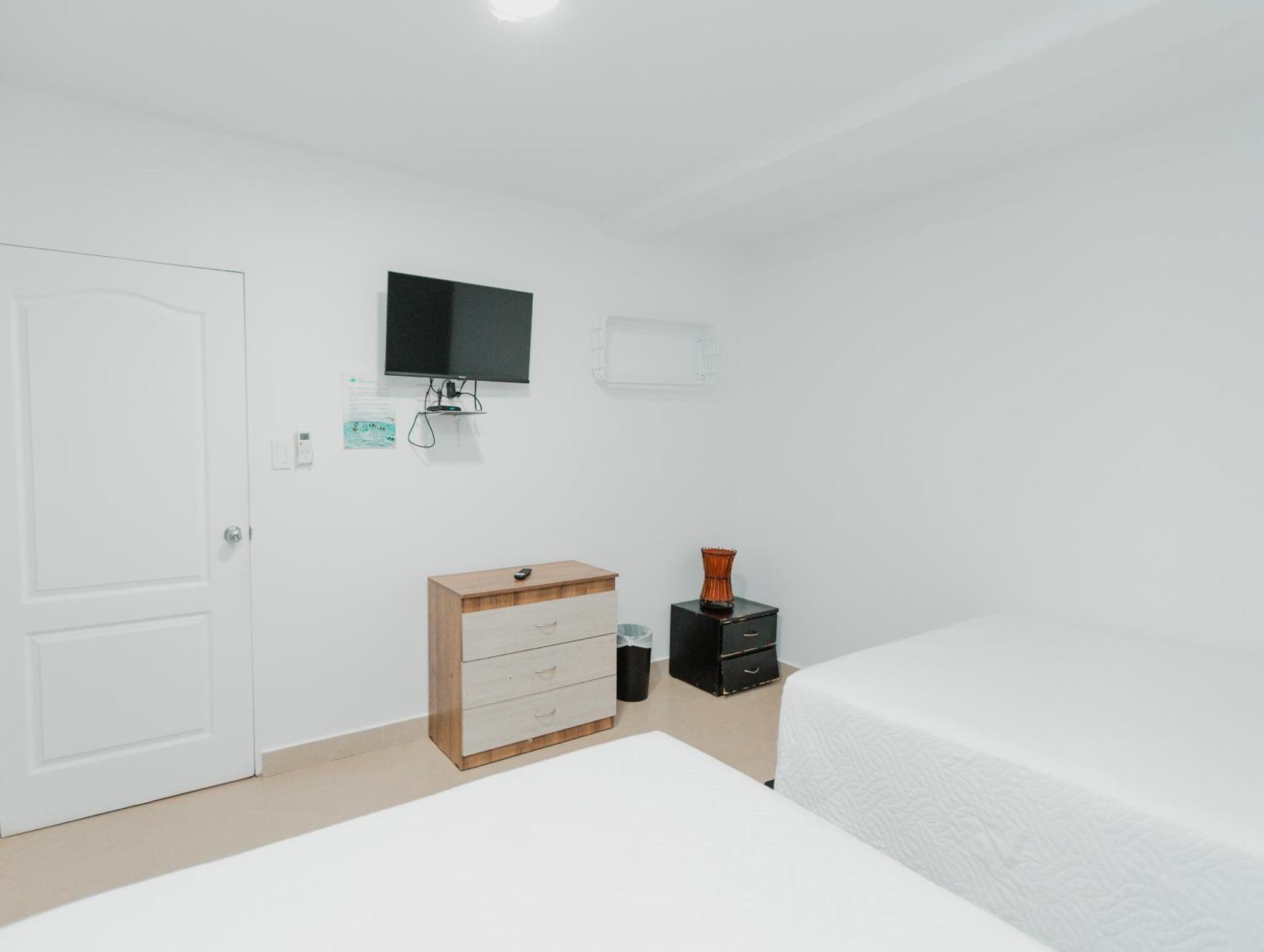 Deluxe Twin Room Balcony Sea View