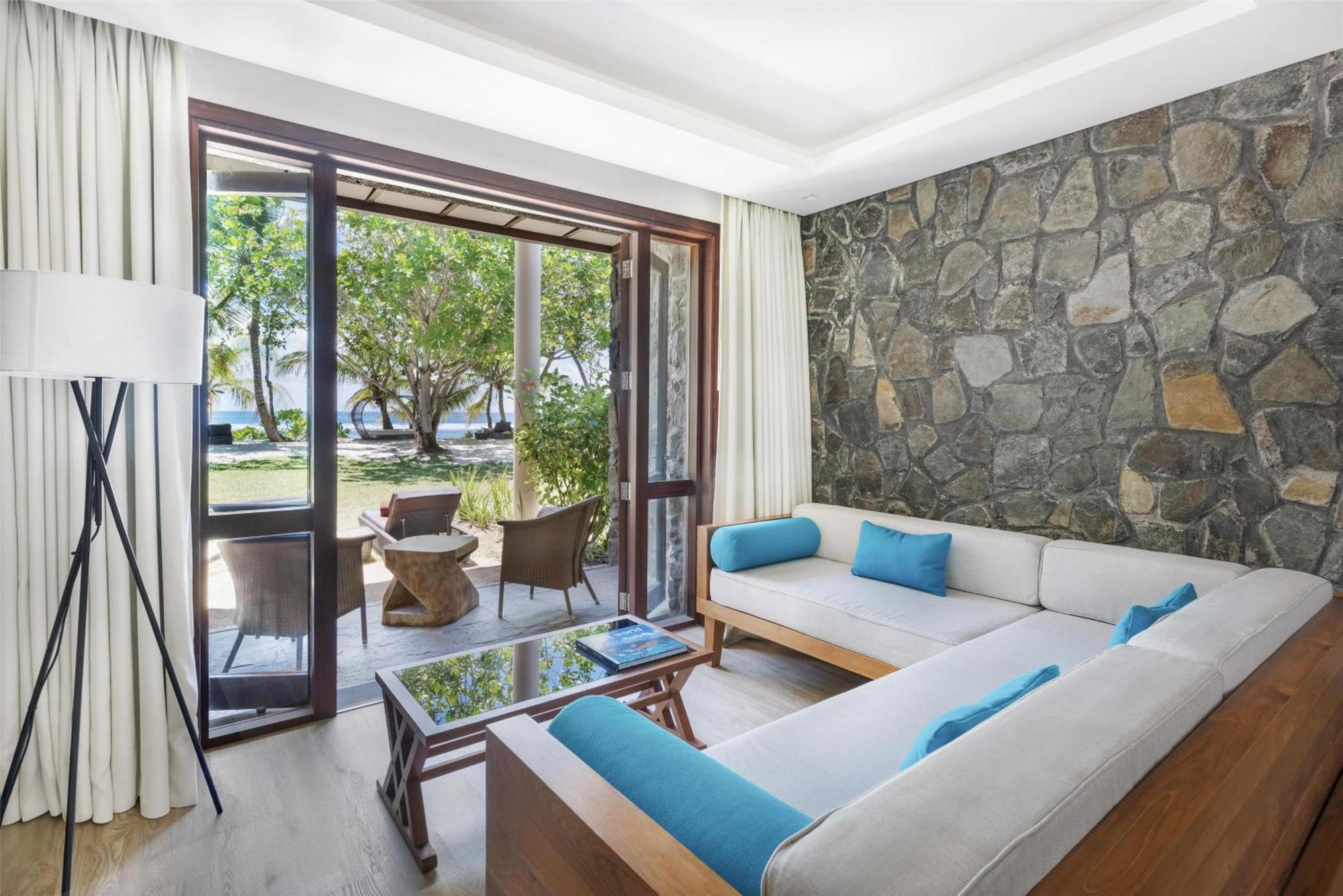 Habitación Doble Deluxe con vistas al océano y jardín - 2 camas