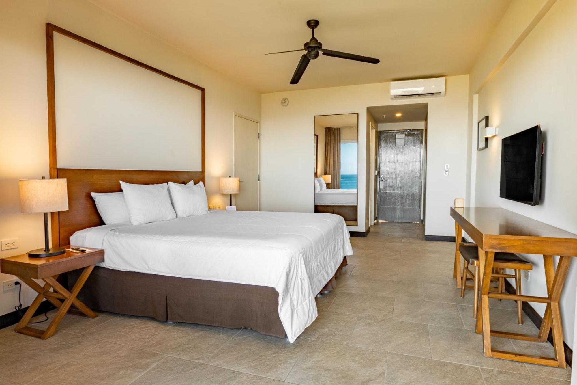 Concept King Room Ocean View Non-Smoking