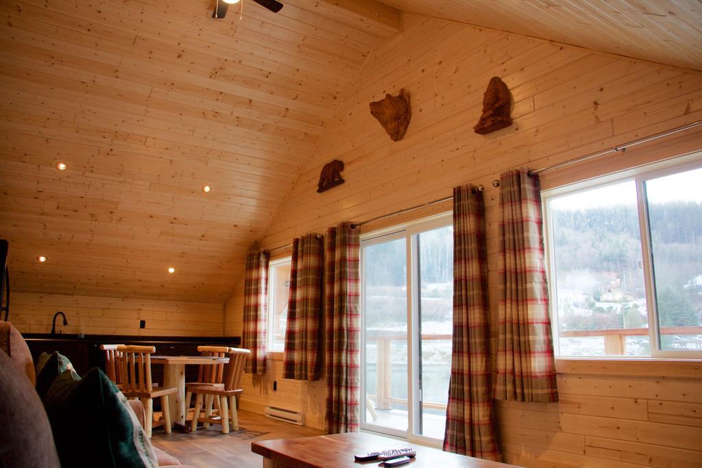 Floating Suite Garden View