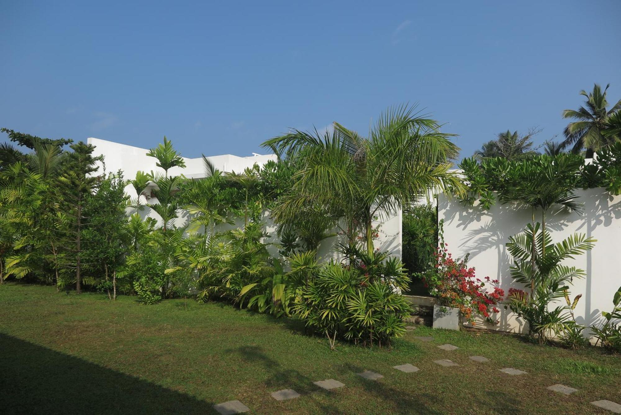 Cove residences