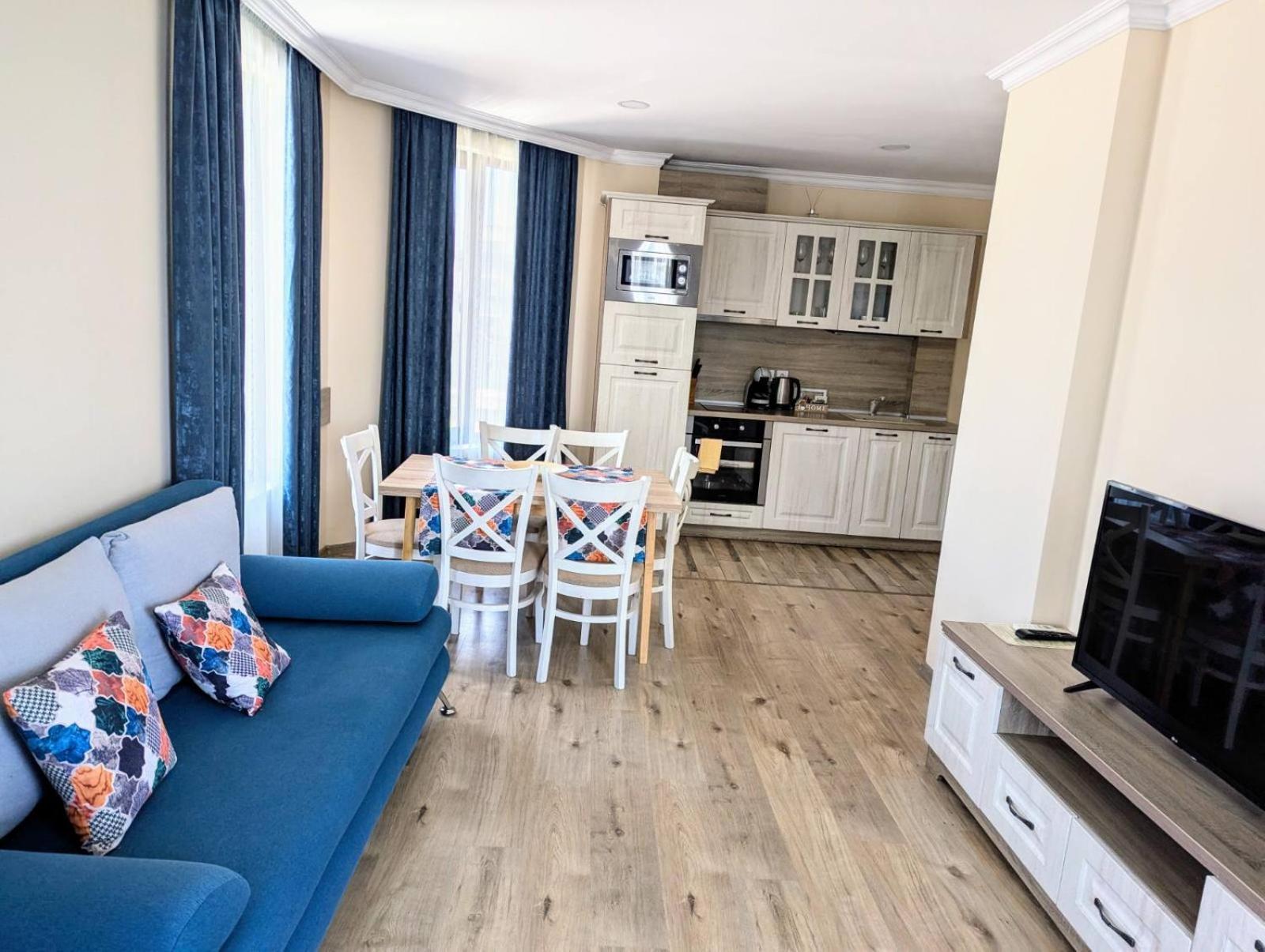 Two-Bedroom Apartment Partial Sea View