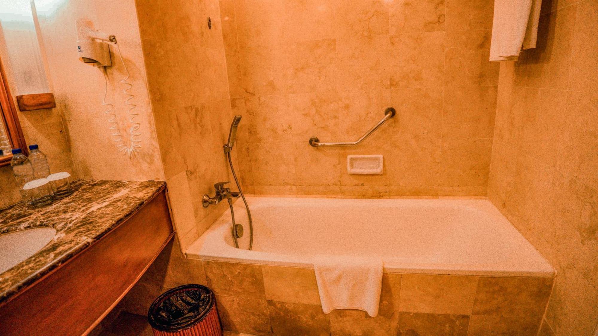 Super Deluxe Kamer met Uitzicht op het Zwembad en Gratis Vervoer van/naar de Luchthaven