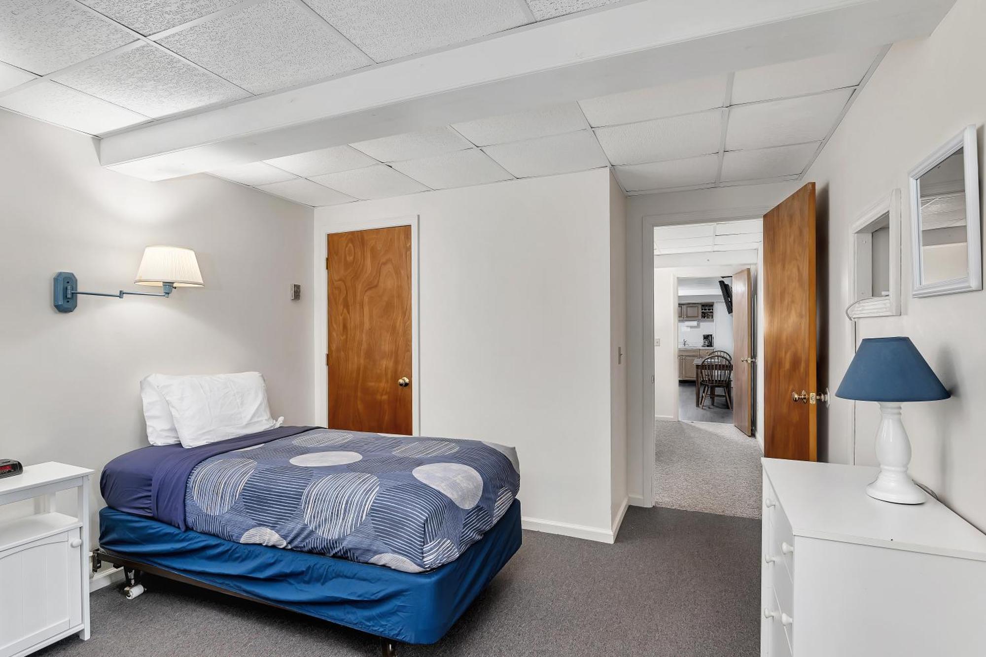 Two Bedroom House 26