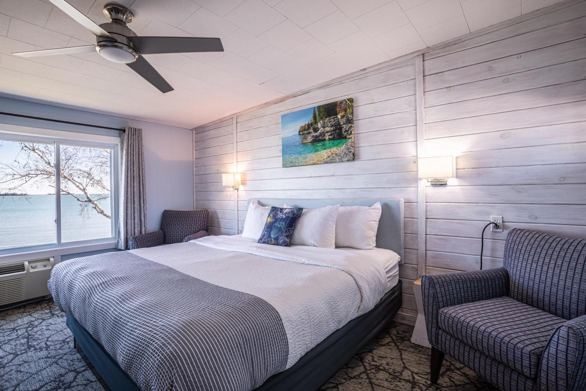 King Room with Lake View