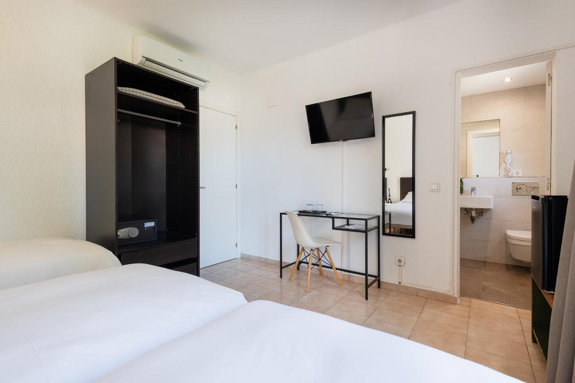 Zweibettzimmer mit Zustellbett