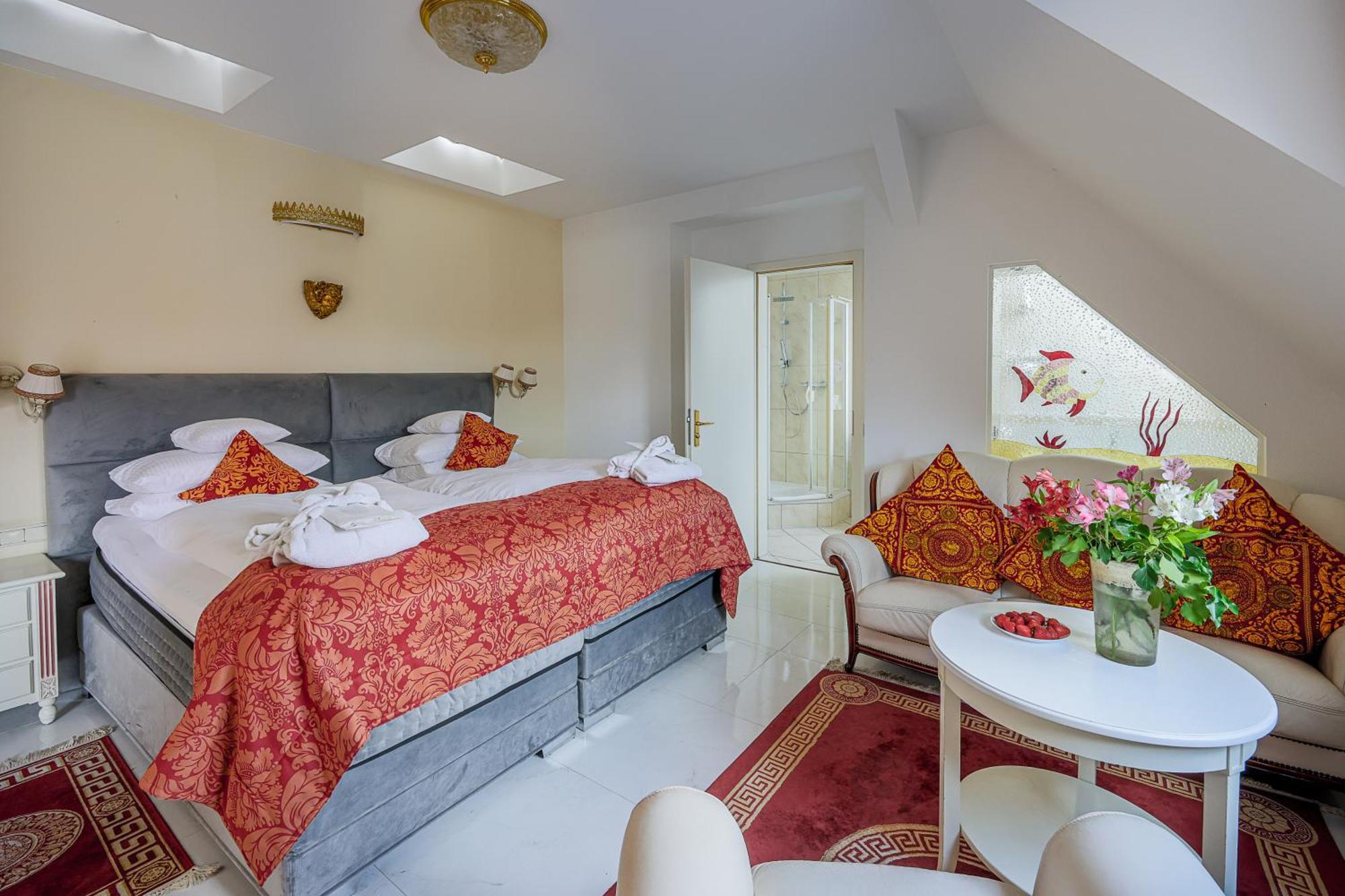 Augusta Skyline Suite