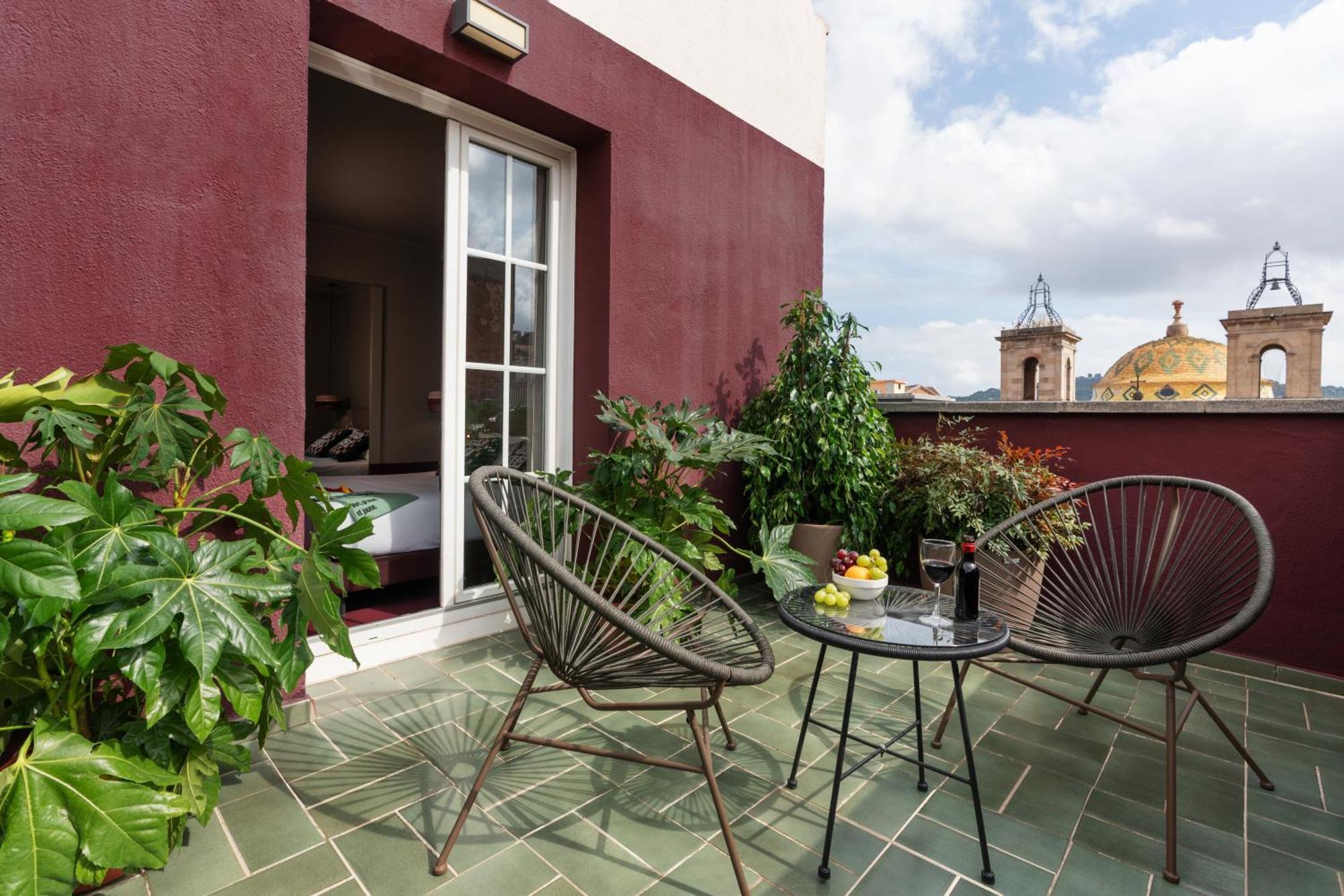 Superior Double or Twin Room with Terrace