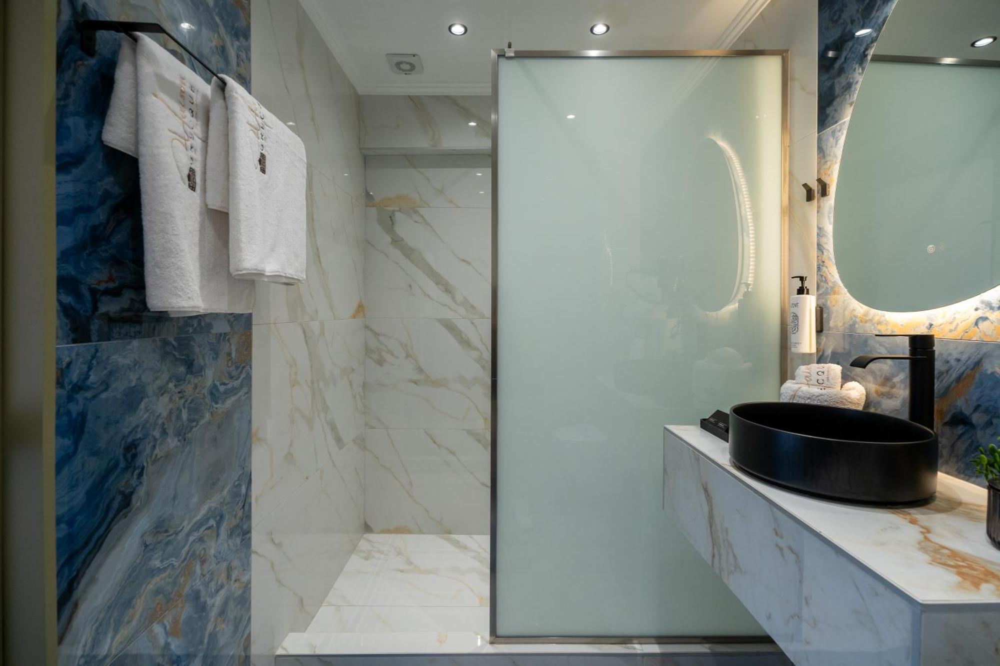Luxury Quadruple Room