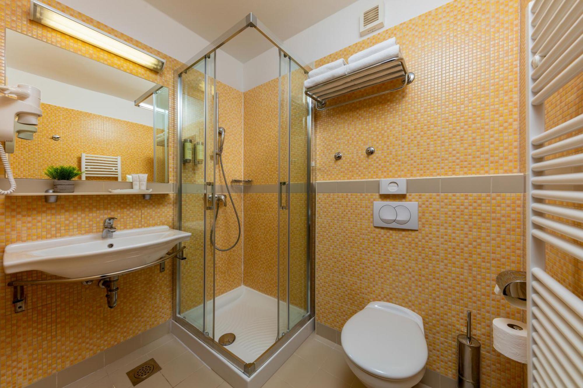 Habitación Doble Estándar con balcón - 1 o 2 camas