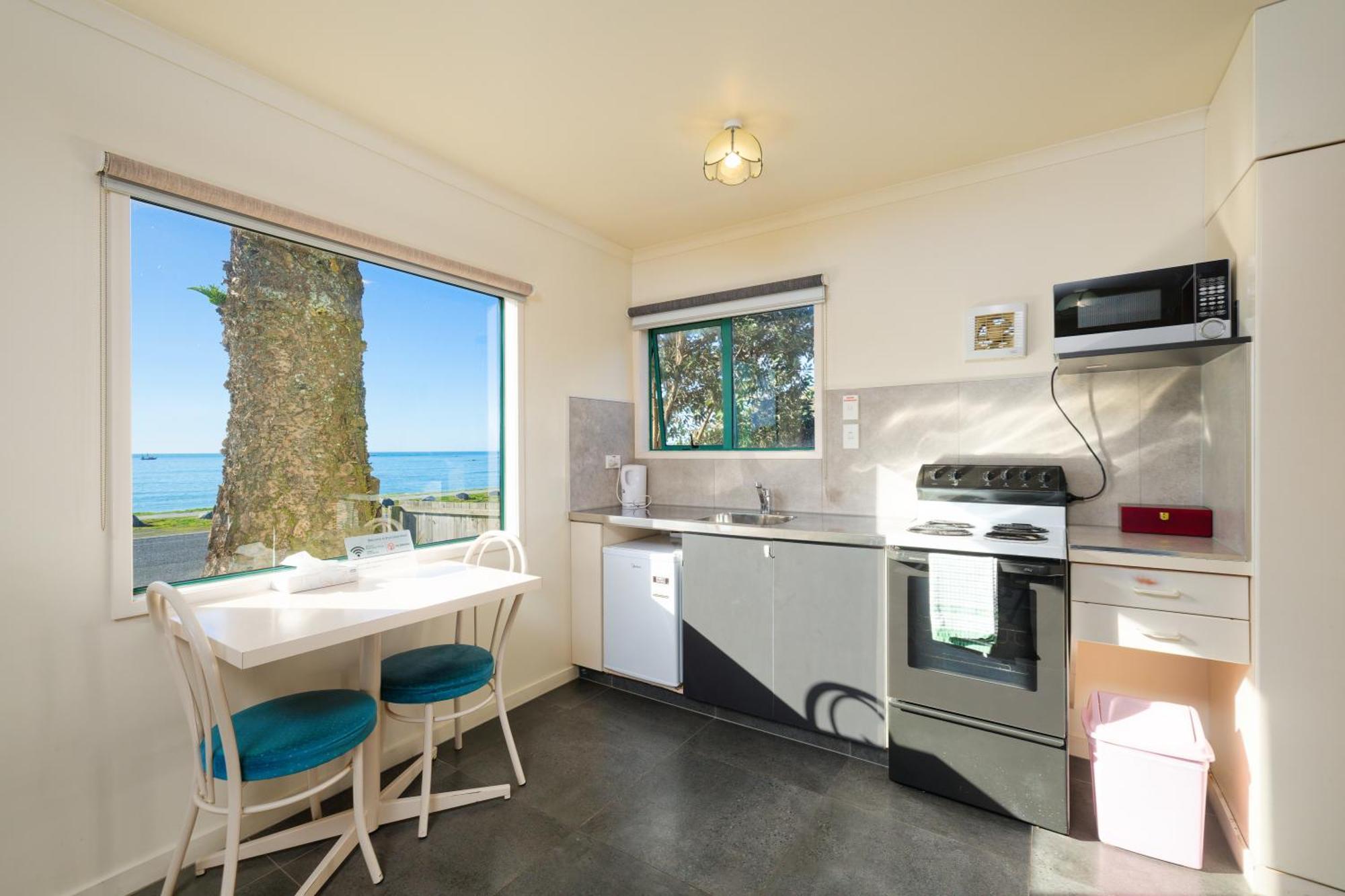 Studio with Spa Bath - Beach Front