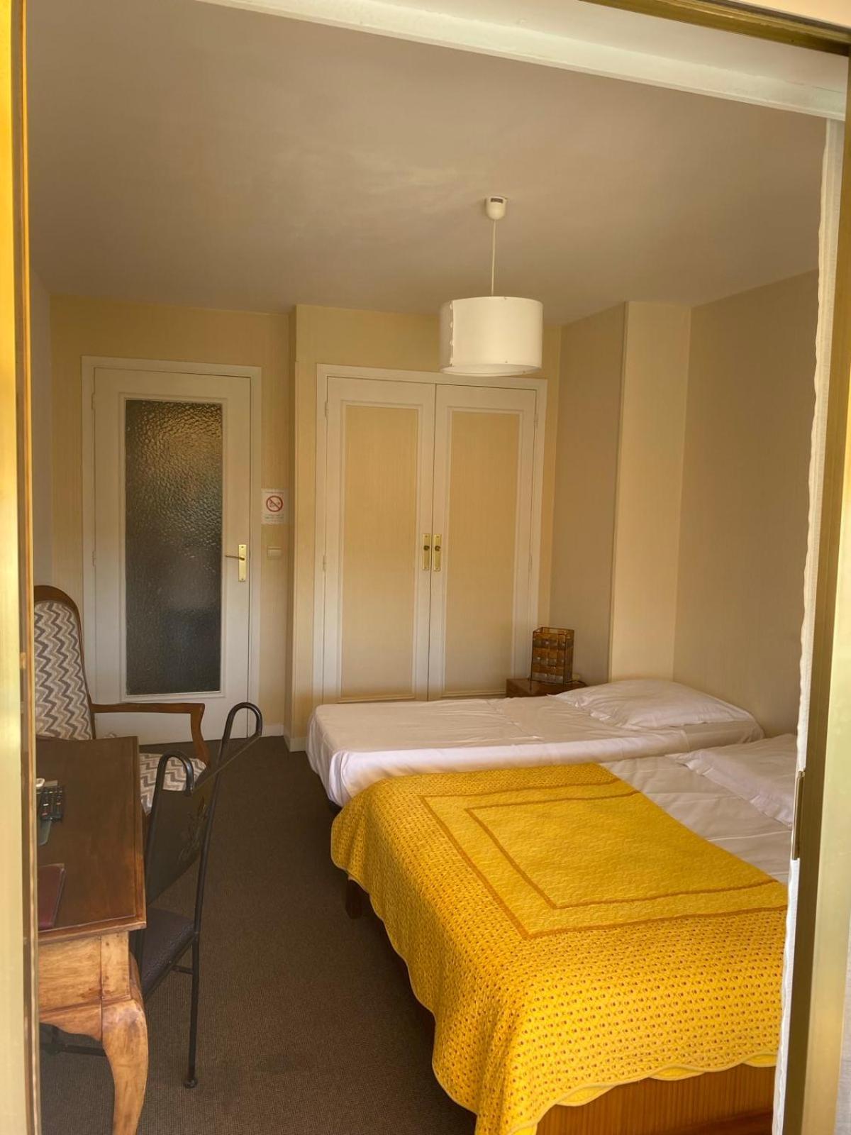 Chambre Triple avec Terrasse