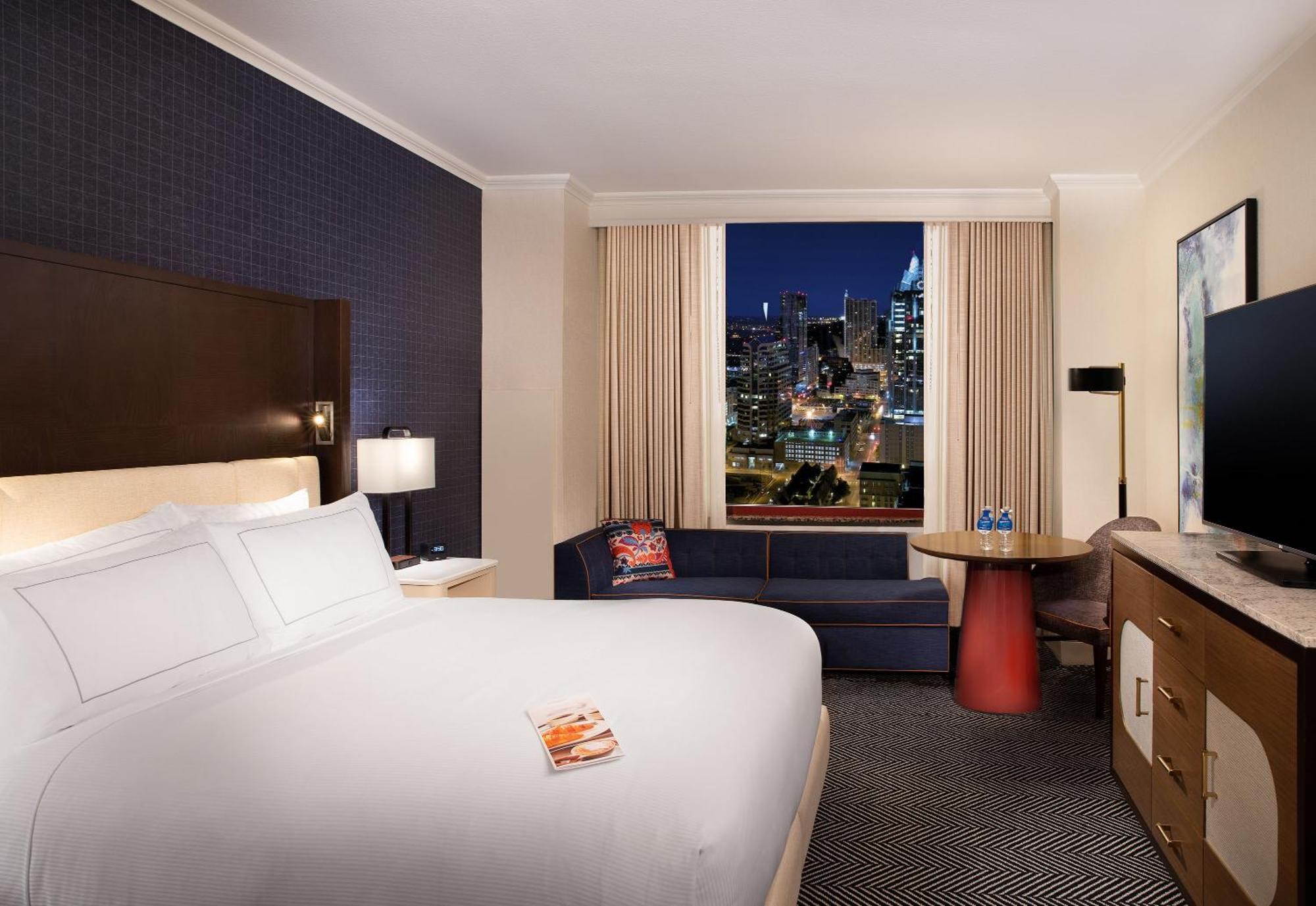 Kamer met Kingsize Bed - Uitzicht op de Skyline