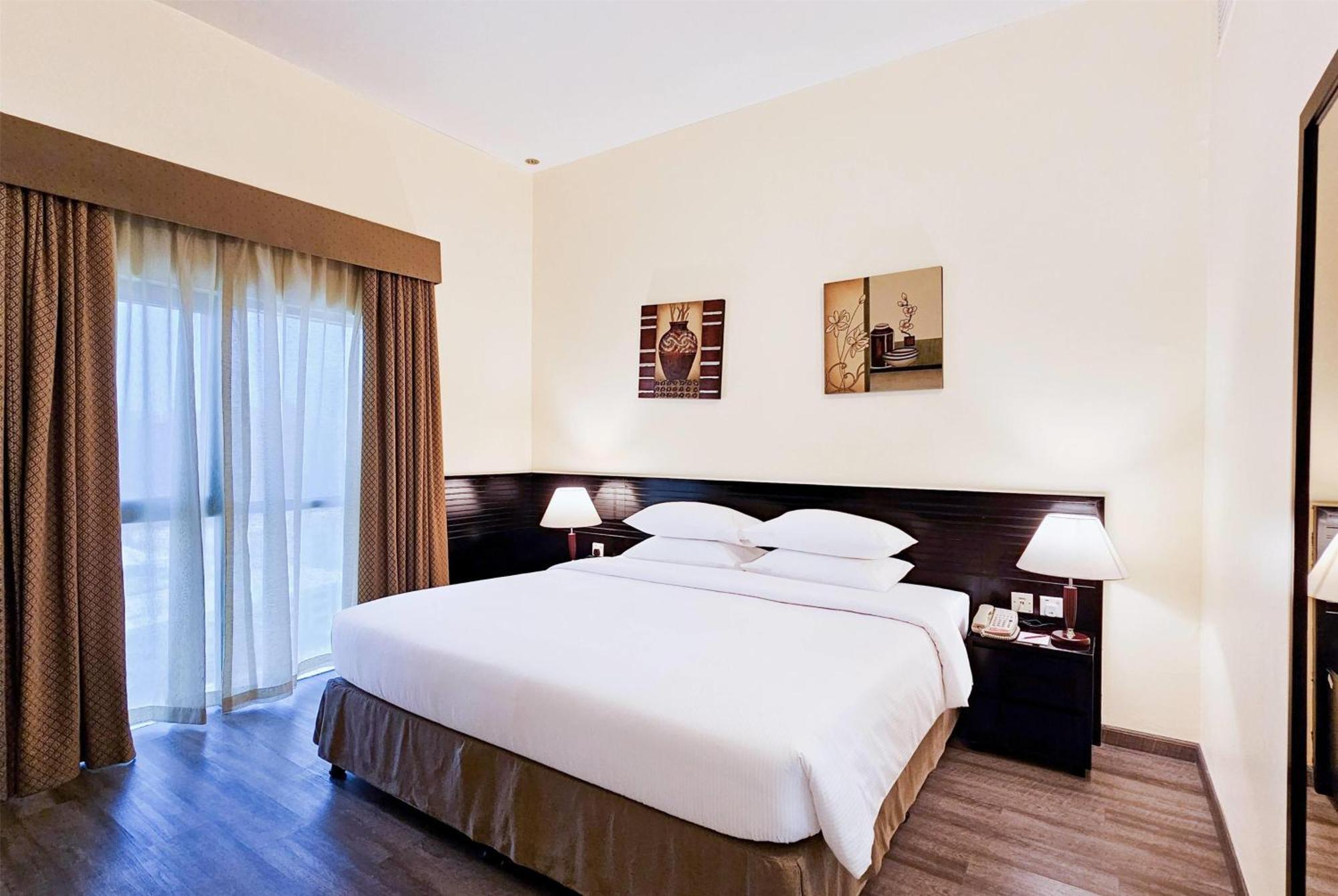 Suite mit 1 Schlafzimmer und Kingsize-Bett - Raucher