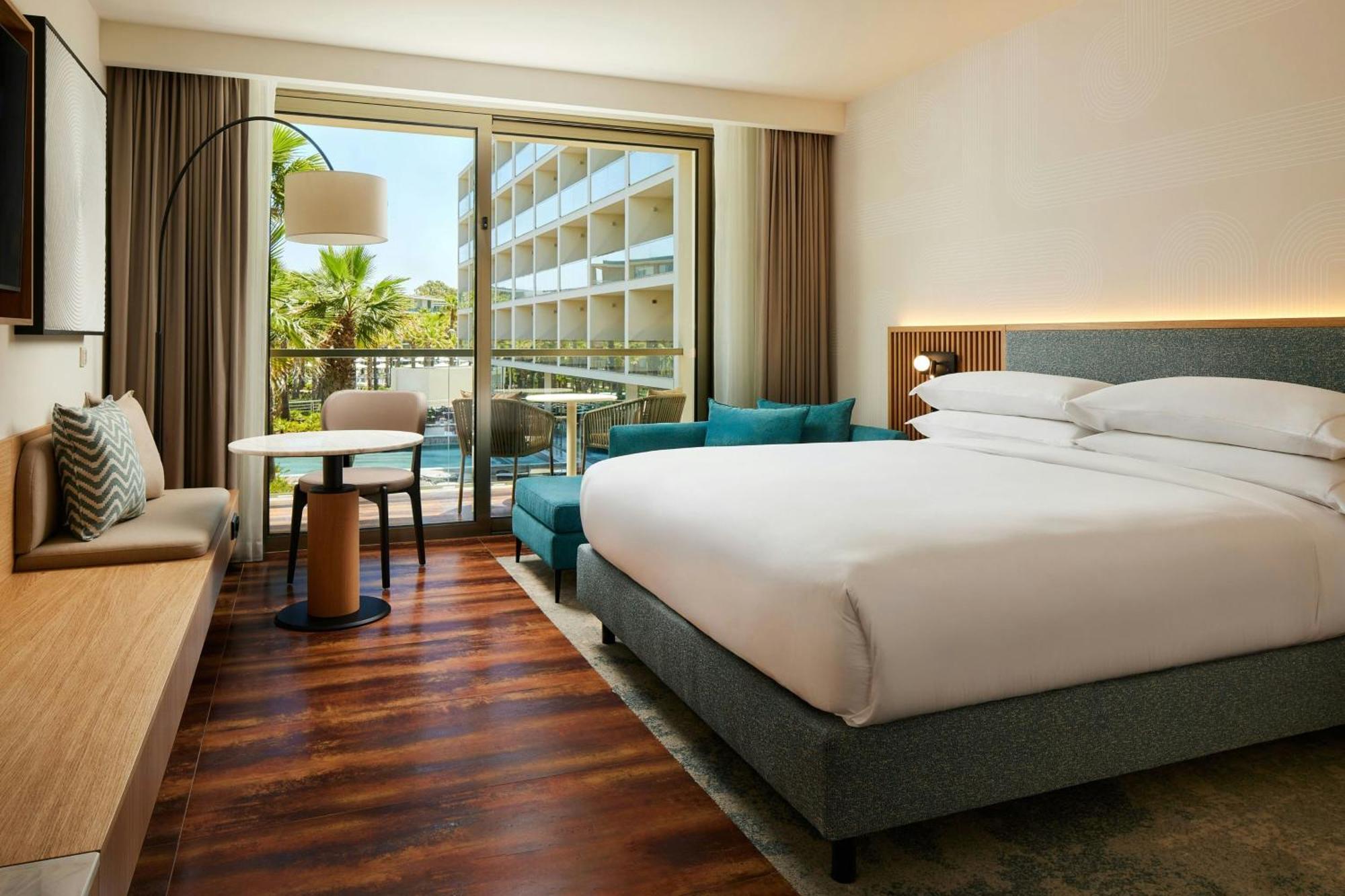 Deluxe King Room with Balcony and Resort View