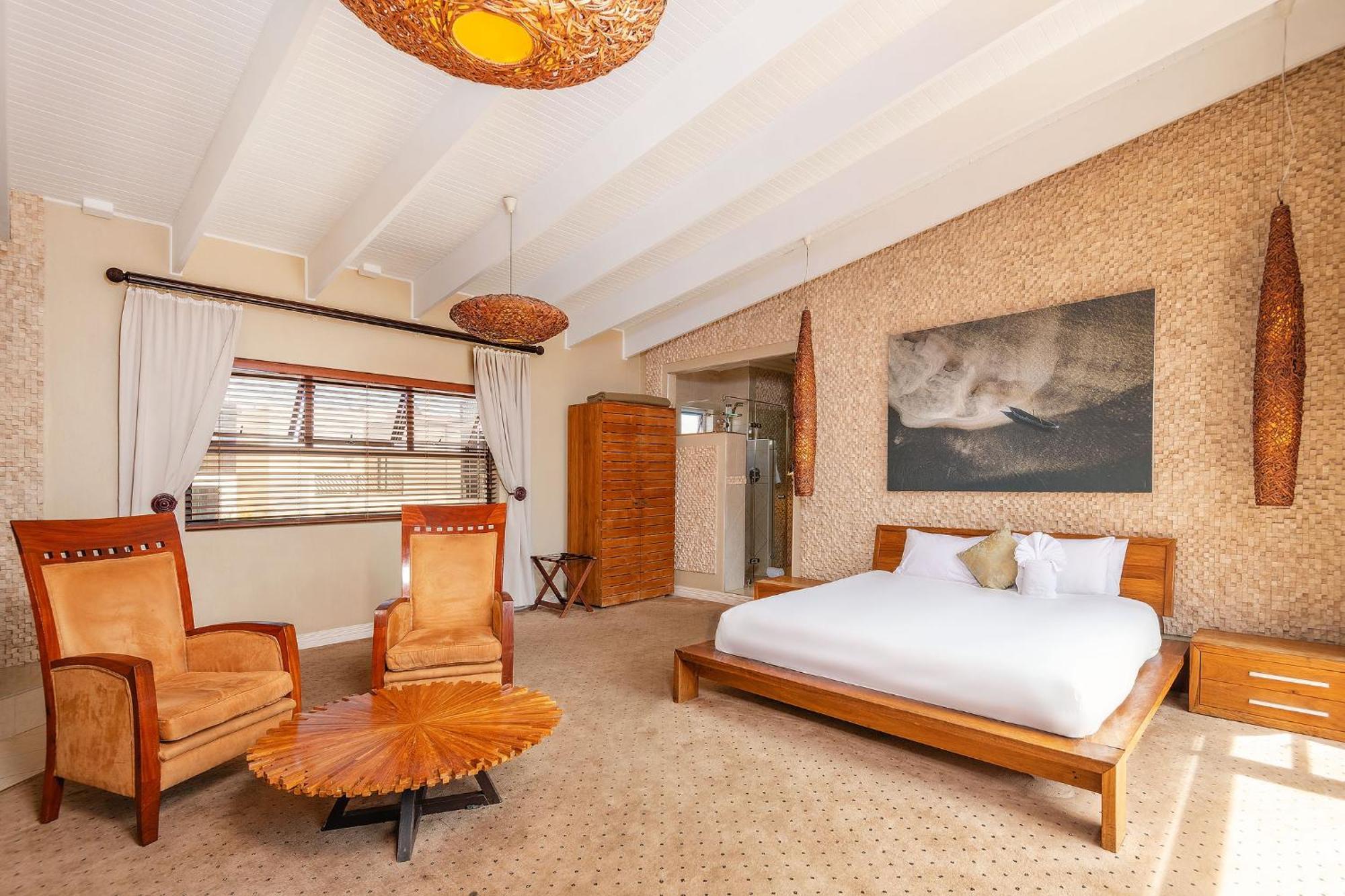 Deluxe Zimmer mit Kingsize-Bett