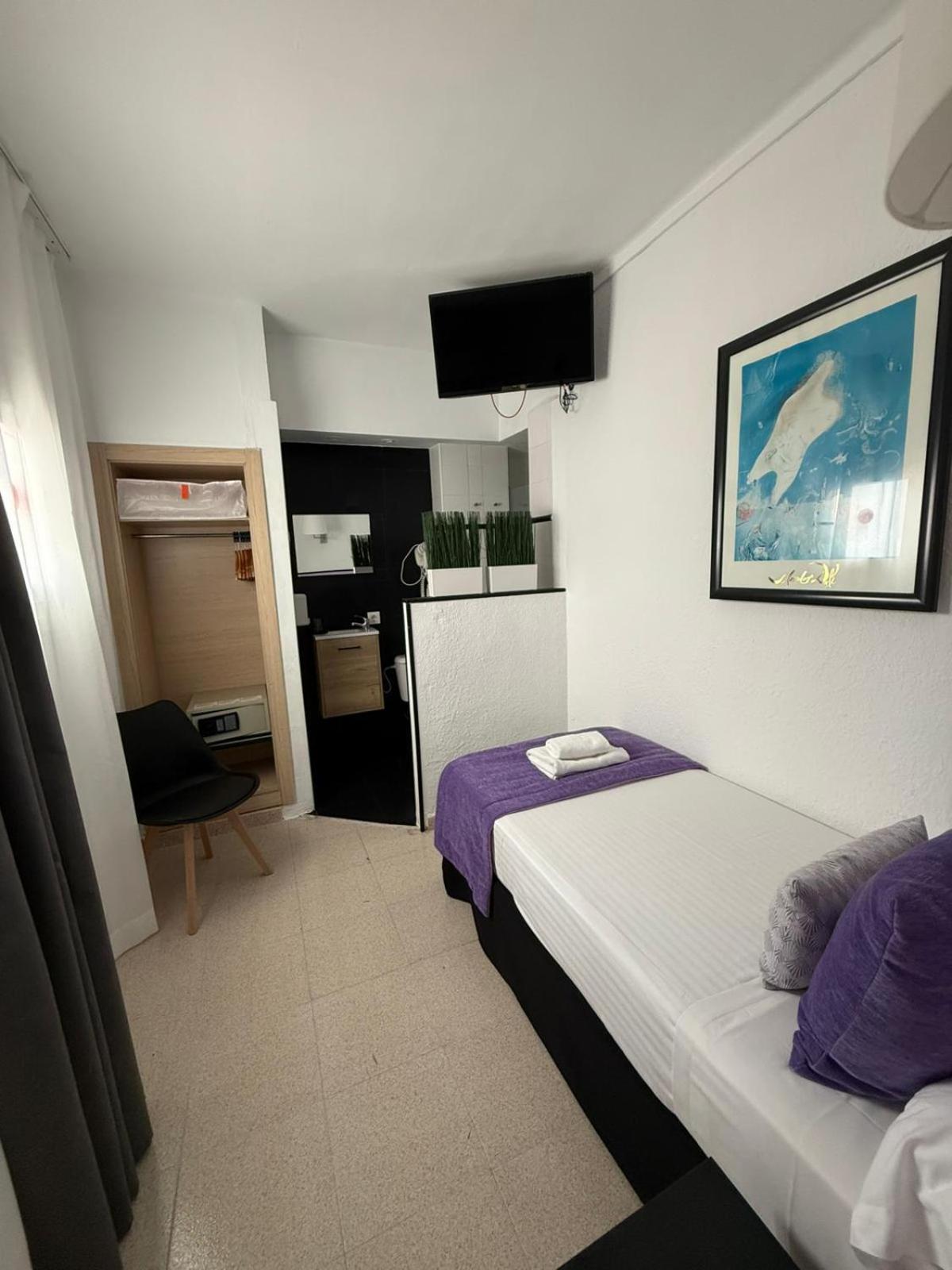 Single Room Annex Building,1272358012:JPEG
