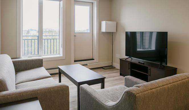 One-Bedroom Apartment with Balcony