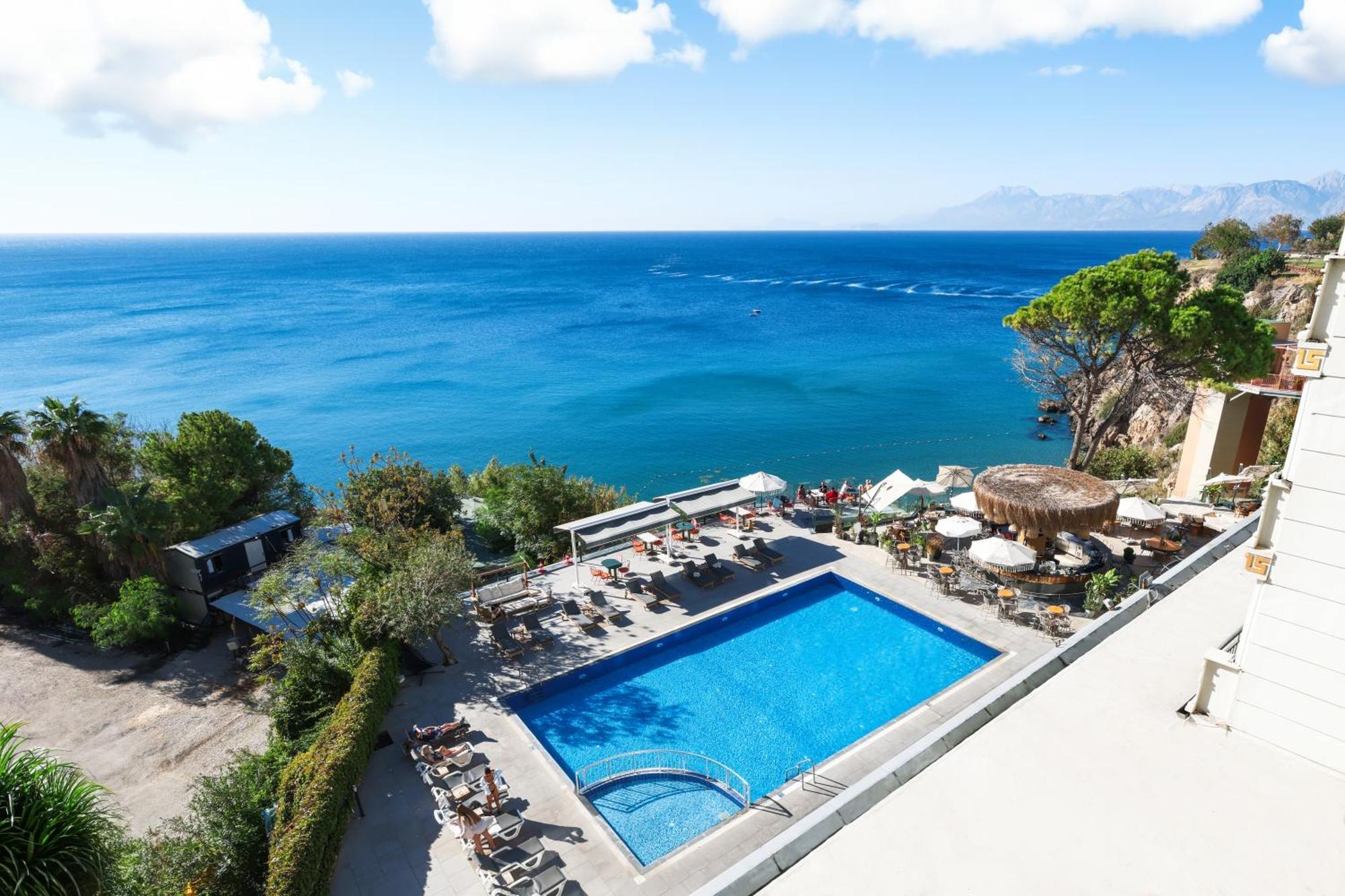 Standard Single Room Sea View