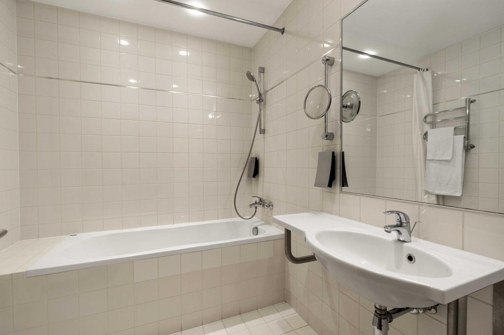 Comfort Double or Twin Room