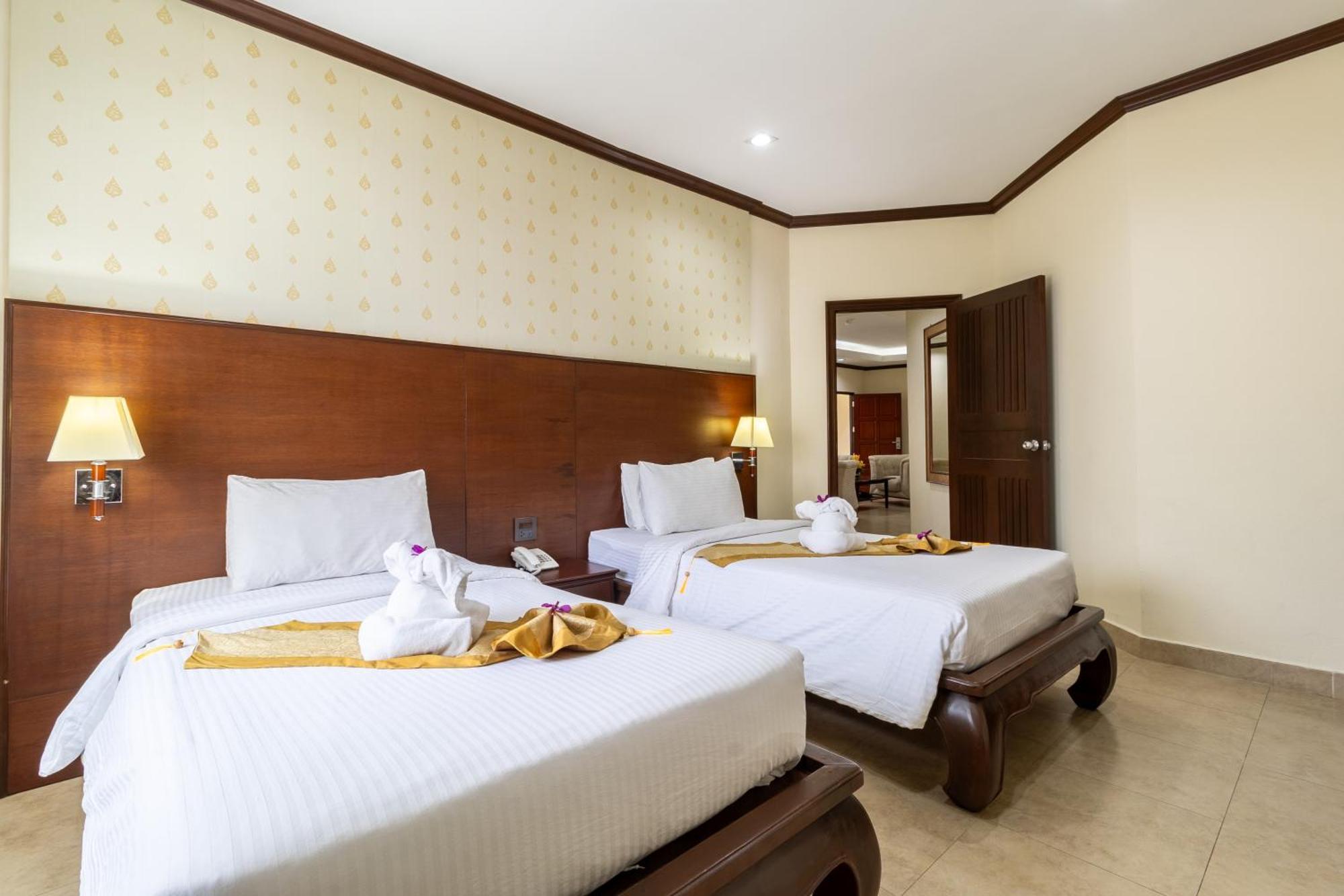 Two-Bedroom Suite