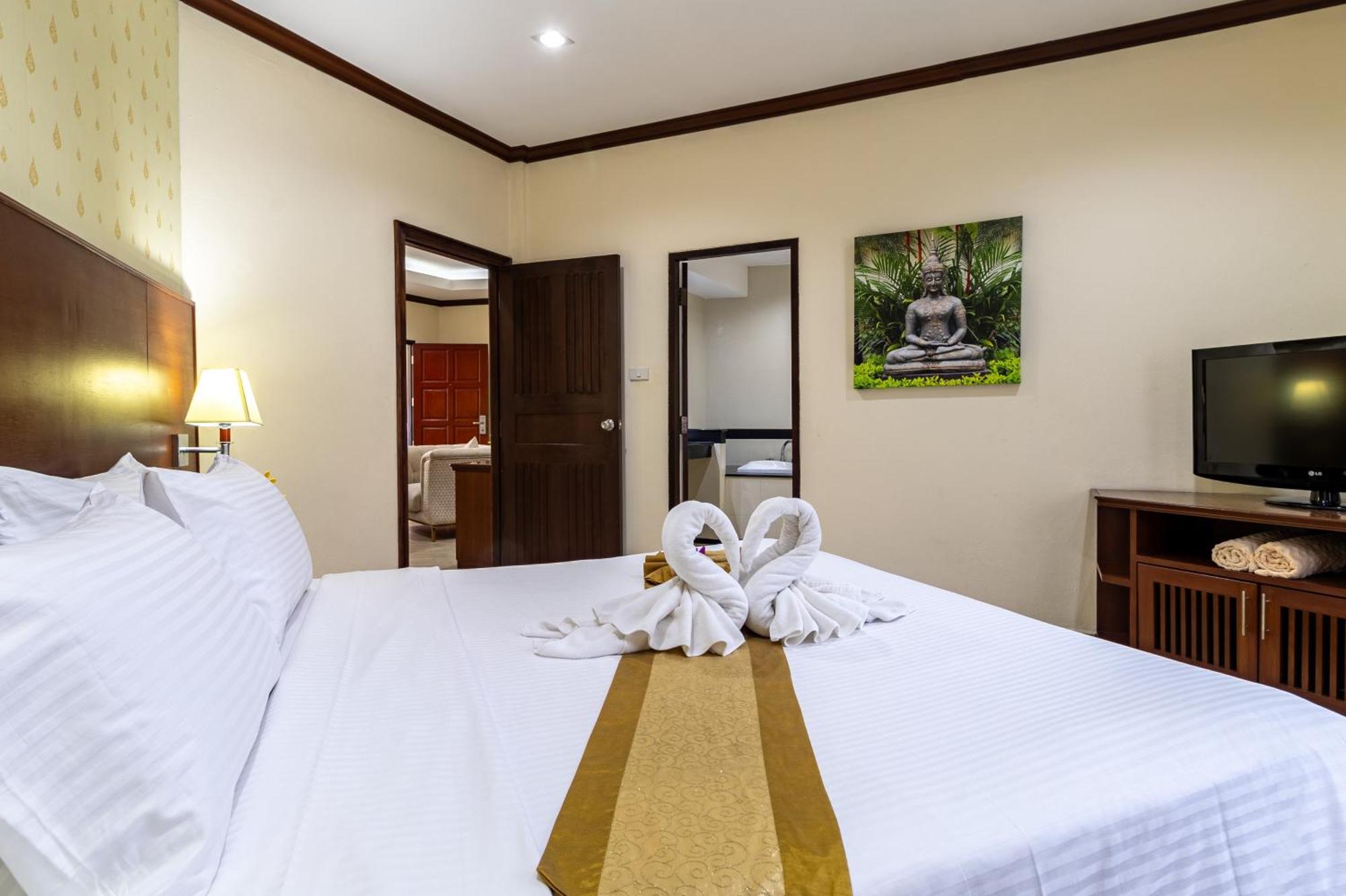 Two-Bedroom Suite