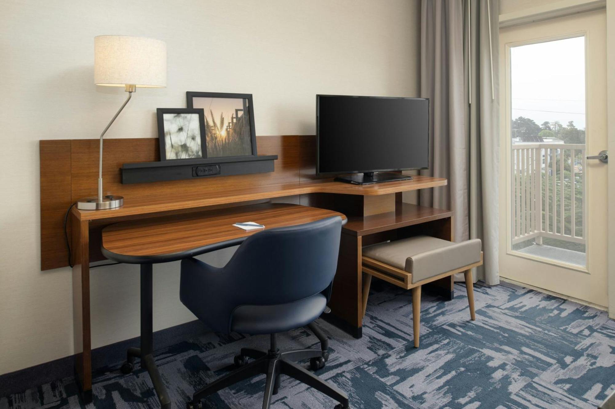 Kamer met Kingsize Bed en Slaapbank