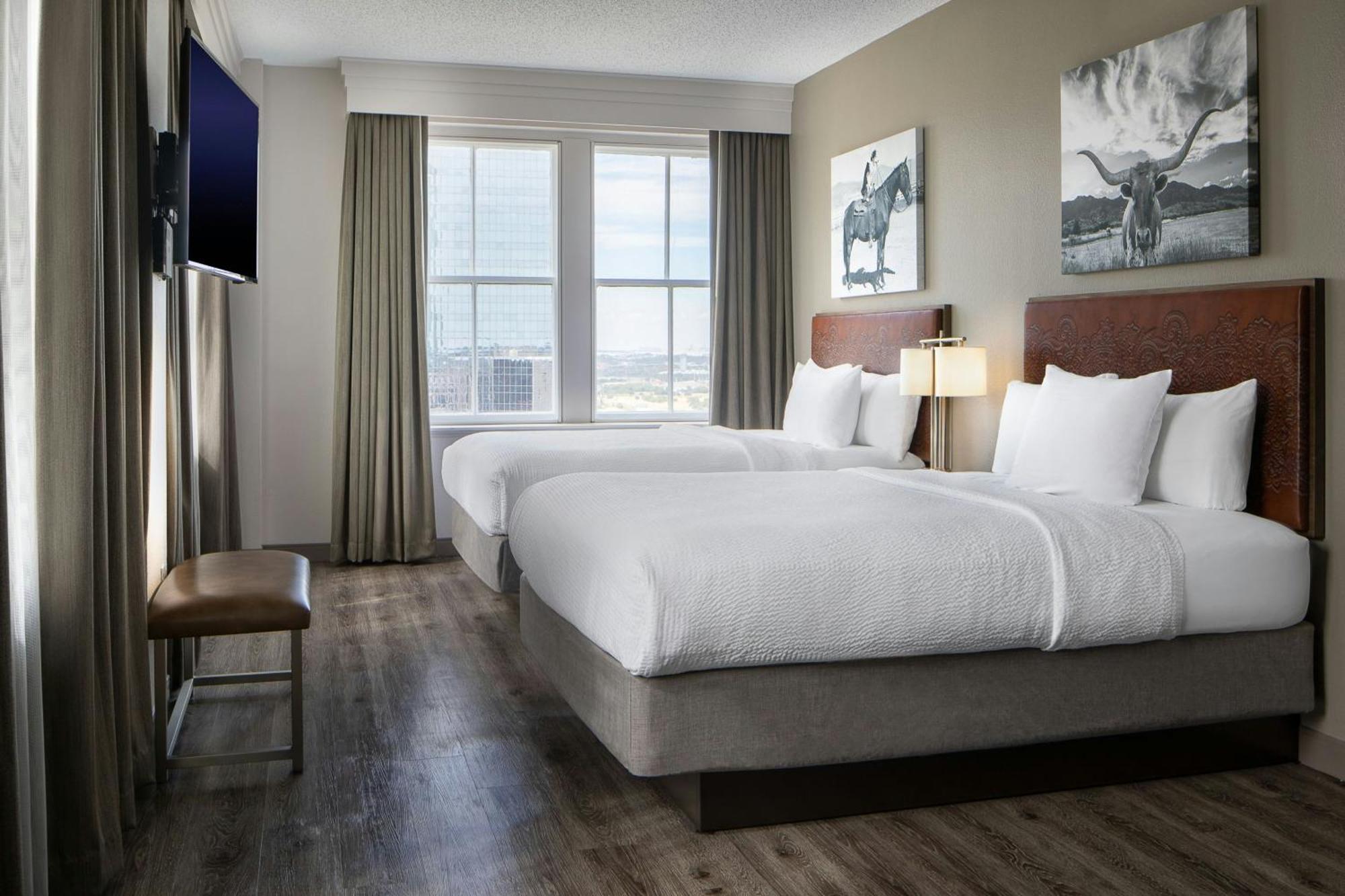Queen Room Two Queen Beds