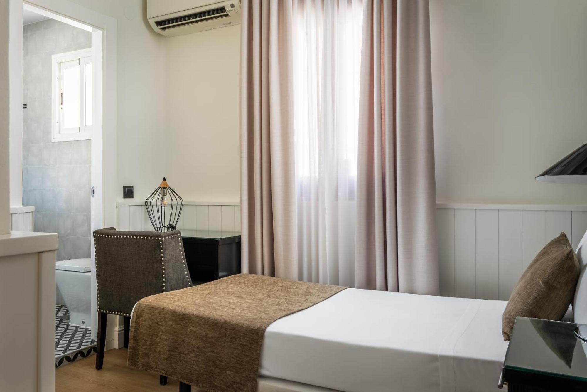 Single Room,1697788010:JPEG