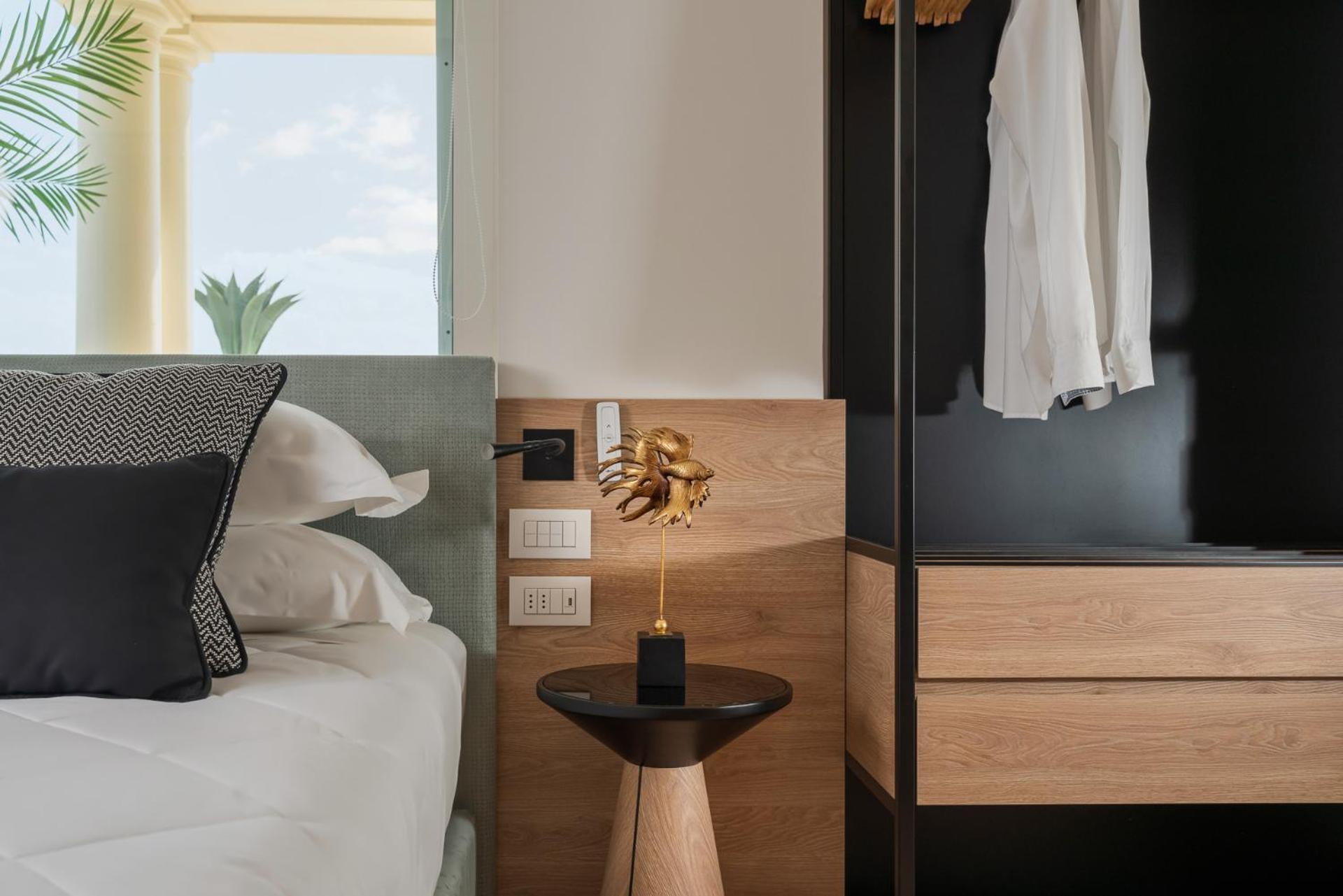 Suite with Spa Bath