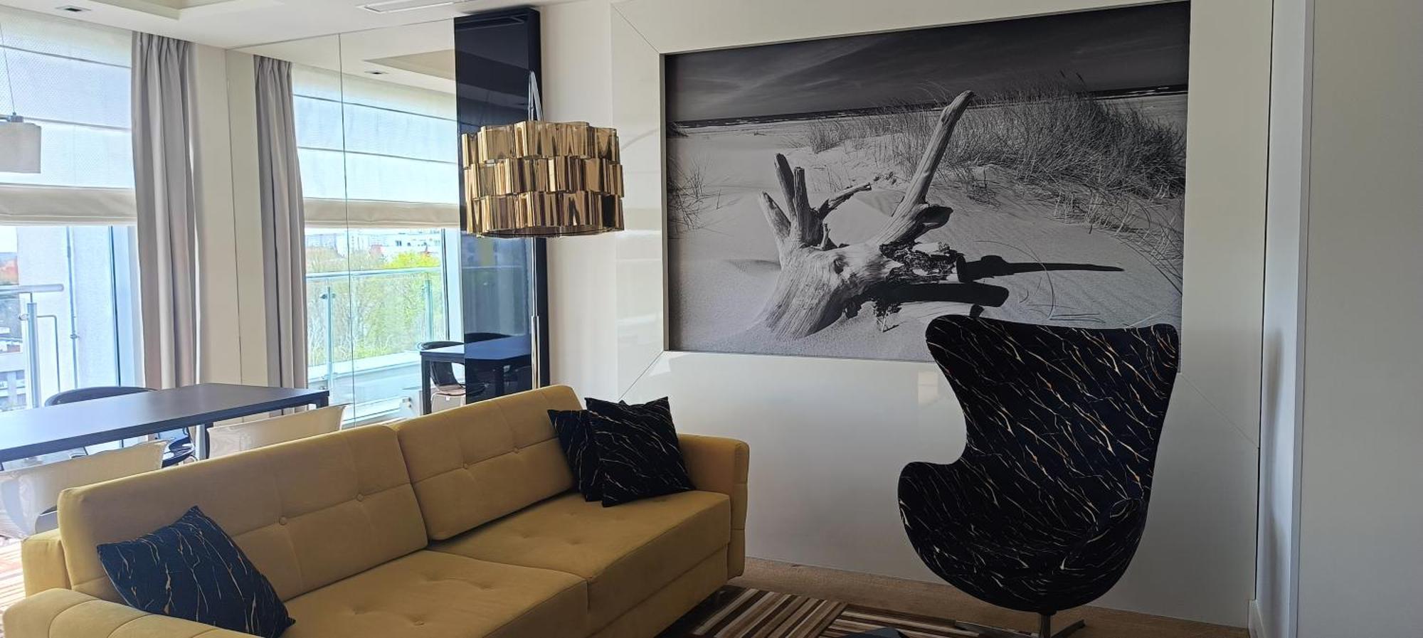 Deluxe Suite City View