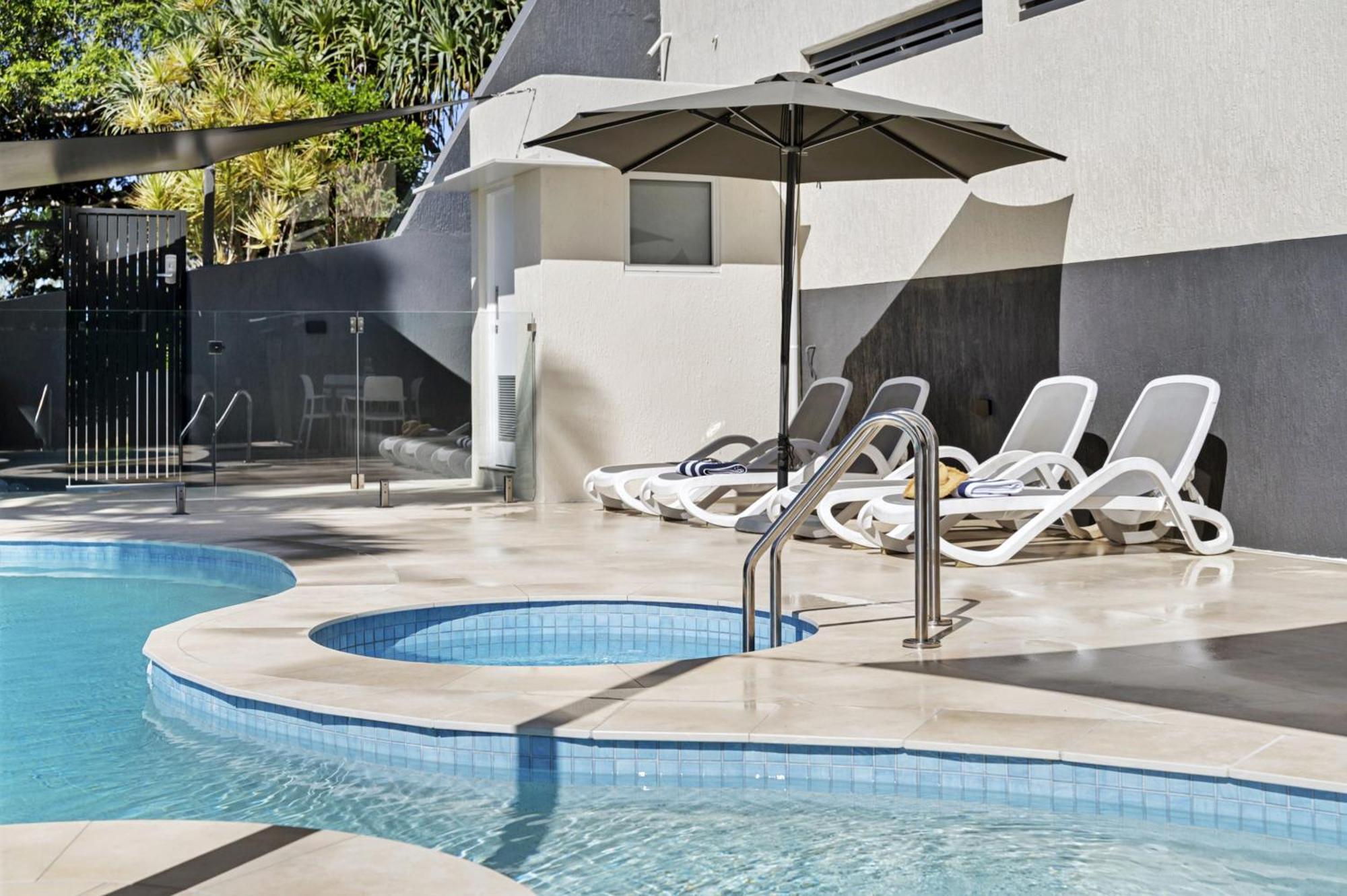 Three Bedroom Ocean View Level 3 Unit 12