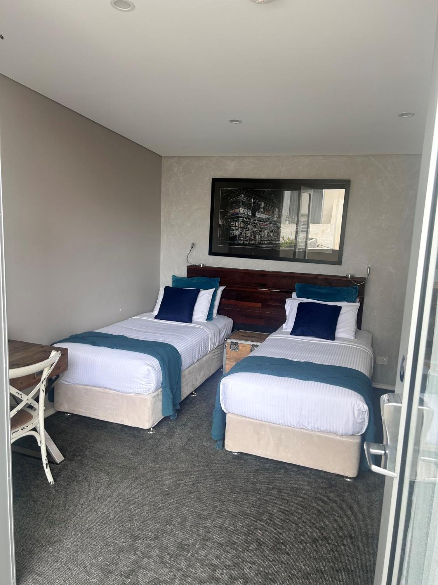 Deluxe Double or Twin Room Pool View