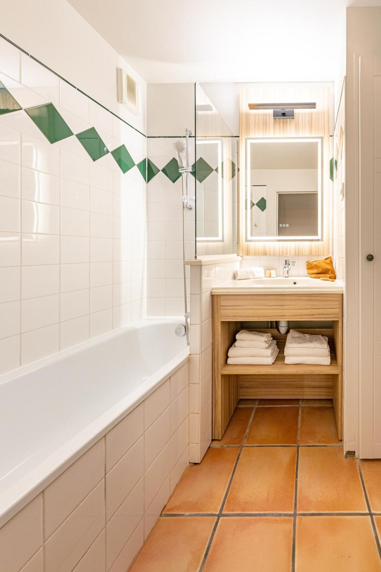 Apartamento Superior de 3 dormitorios con balcón (8 personas)