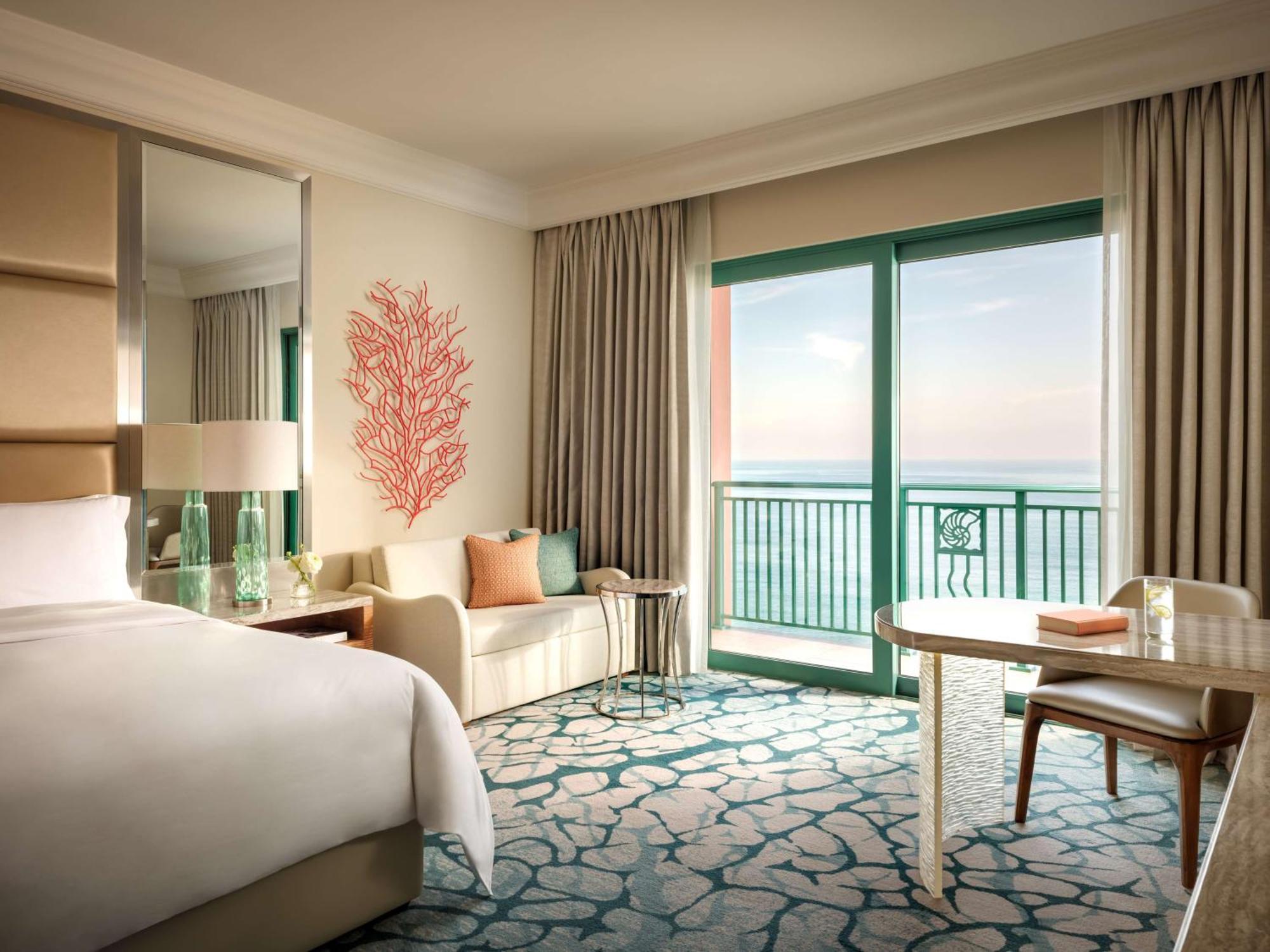 Palm King Room